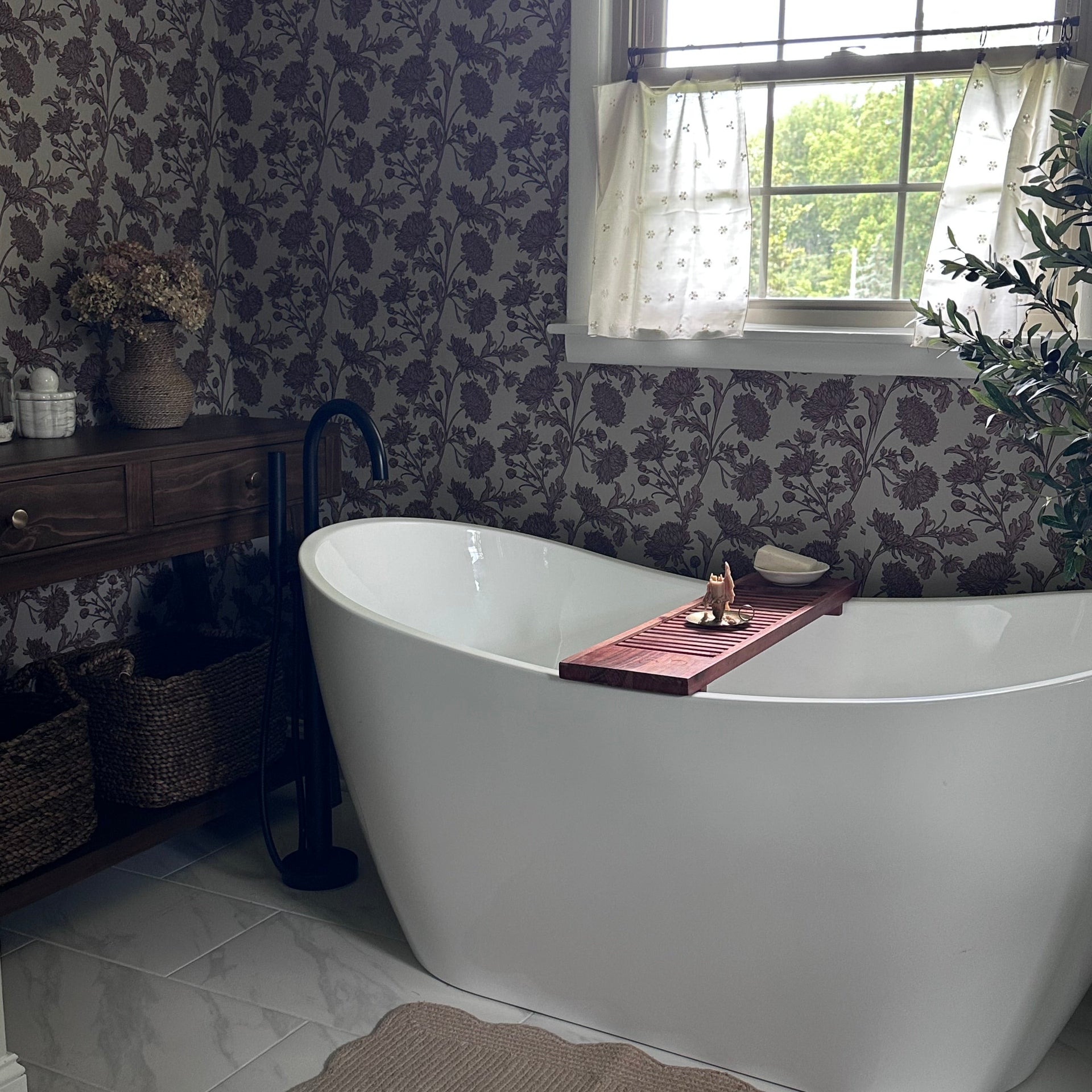 Archie wallpaper pattern by Taddy Mikelaites on a neutral interior wall