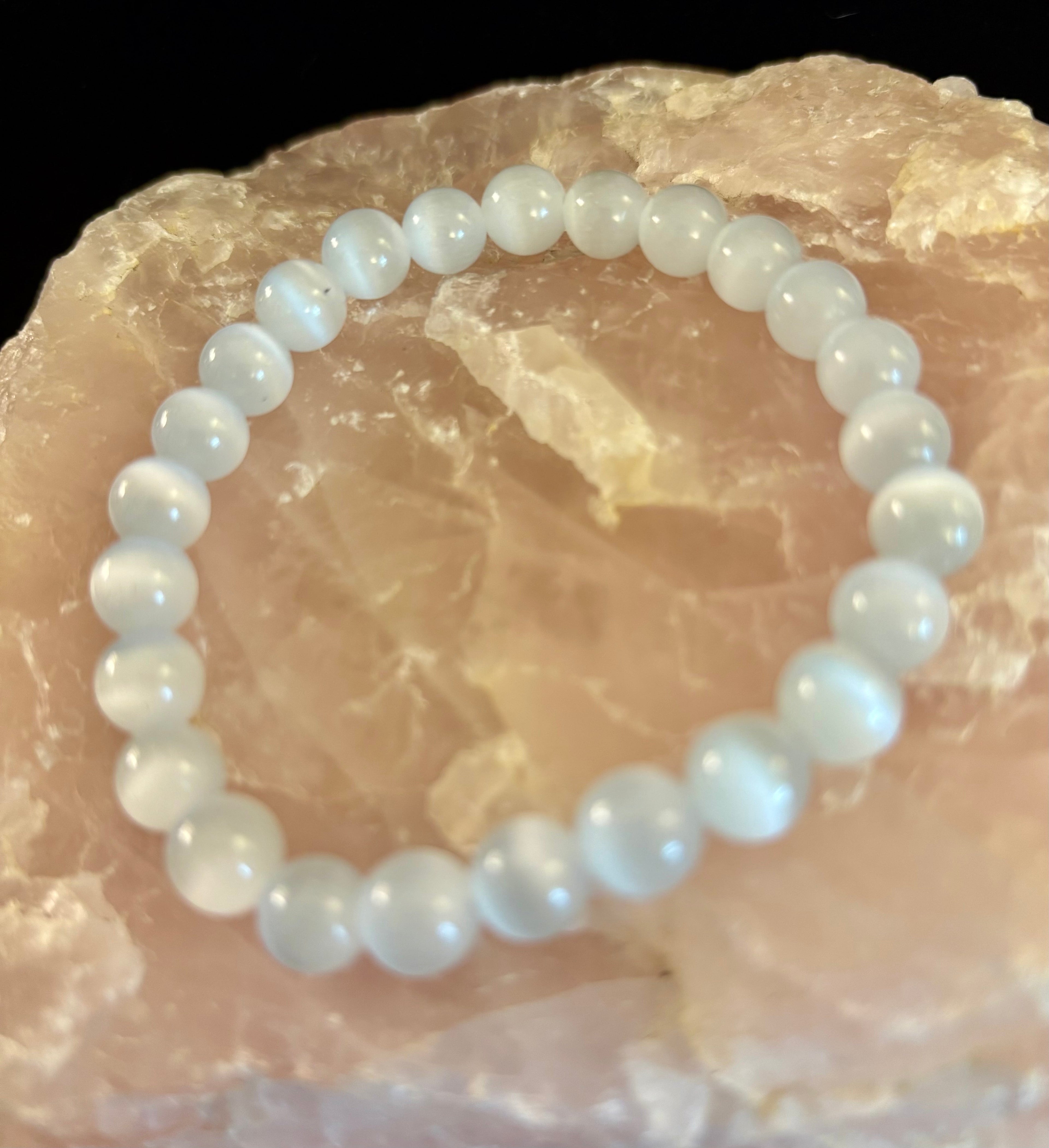 Reiki-Infused Selenite Healing Bracelet -Cleanse your energy and restore inner peace