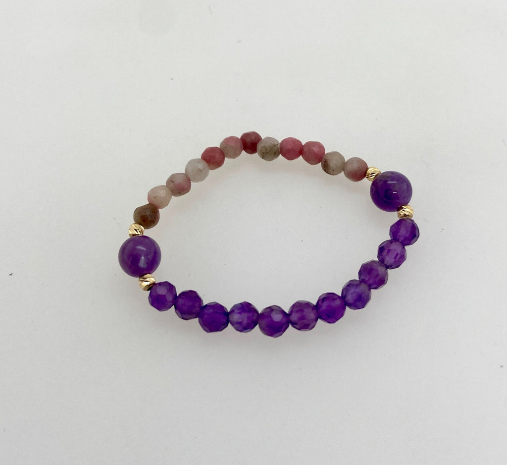 Zoe & Me Mother Daughter Bracelets in "Love to Love You"