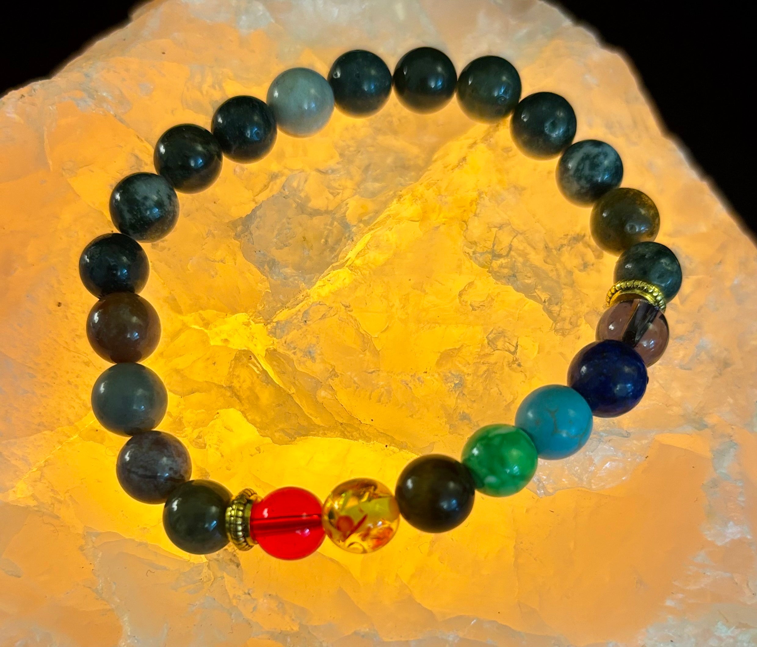 Chakra & India Onyx Reiki-Infused Healing Bracelet – Grounding Energy & Spiritual Balance