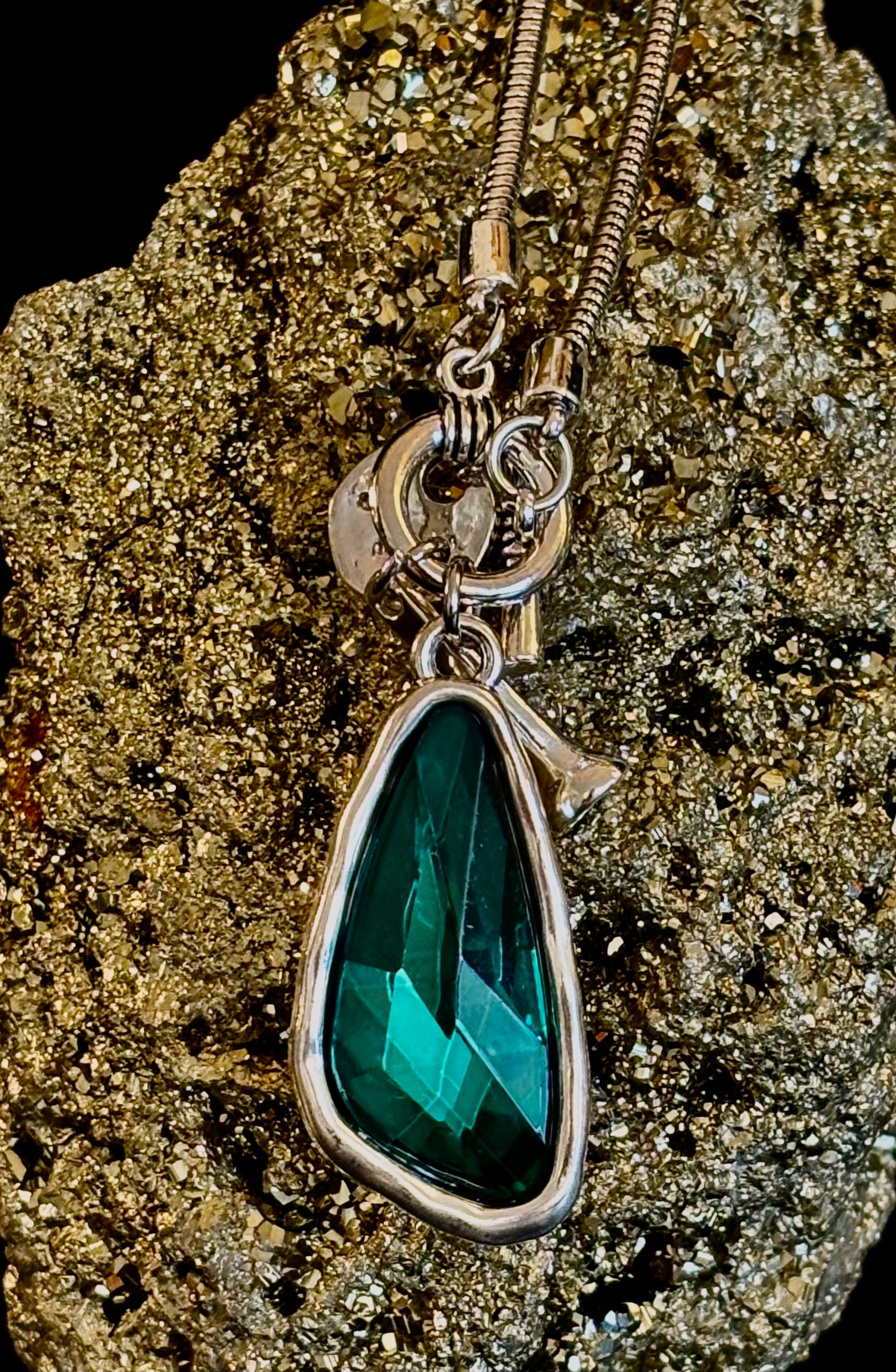 Crystal Drop Pendant Necklace – Blue or Green – Adjustable 75cm (29 inch) Chain