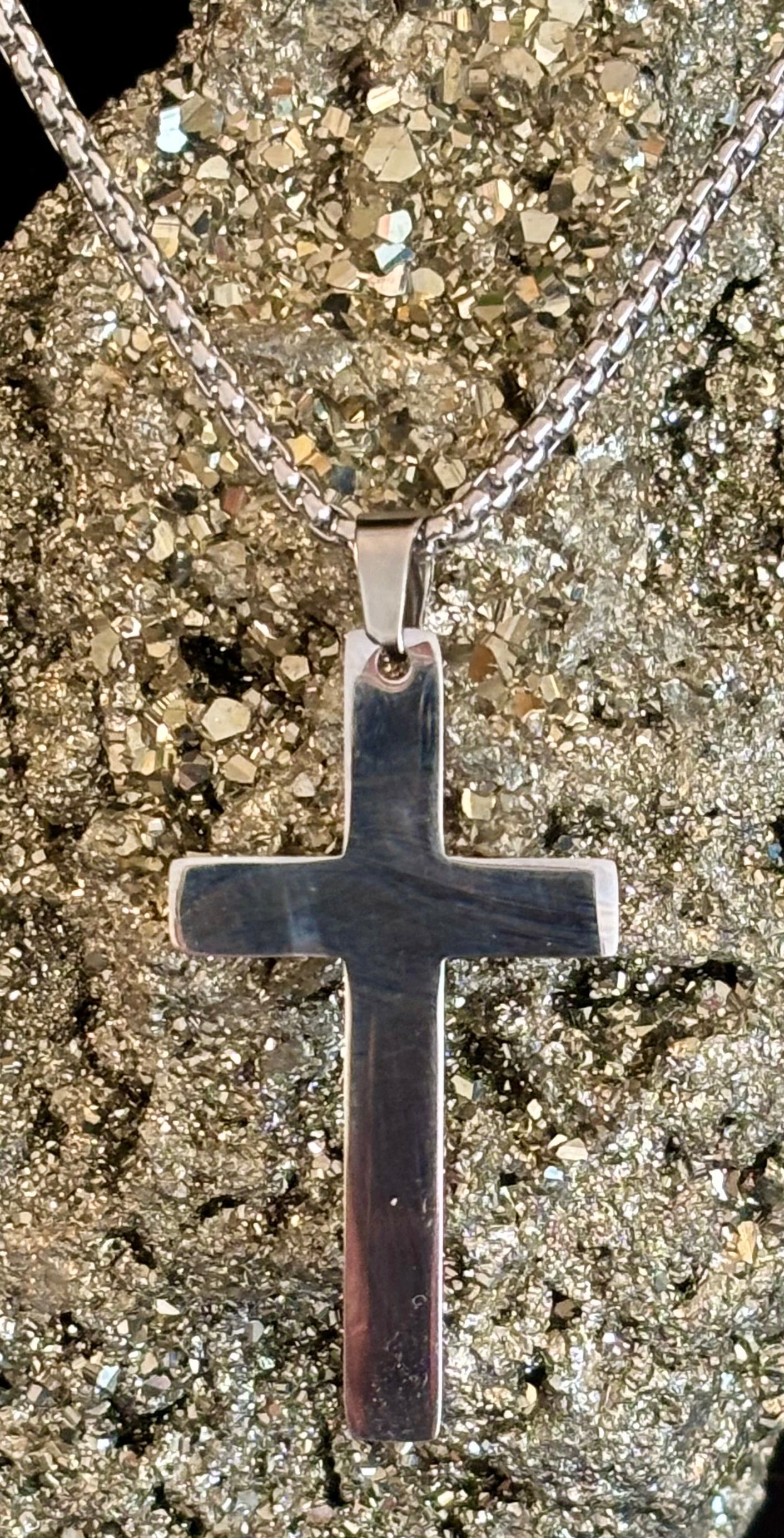 Stainless Steel Cross Necklace – A Symbol of Strength, Balance & Self-Expression