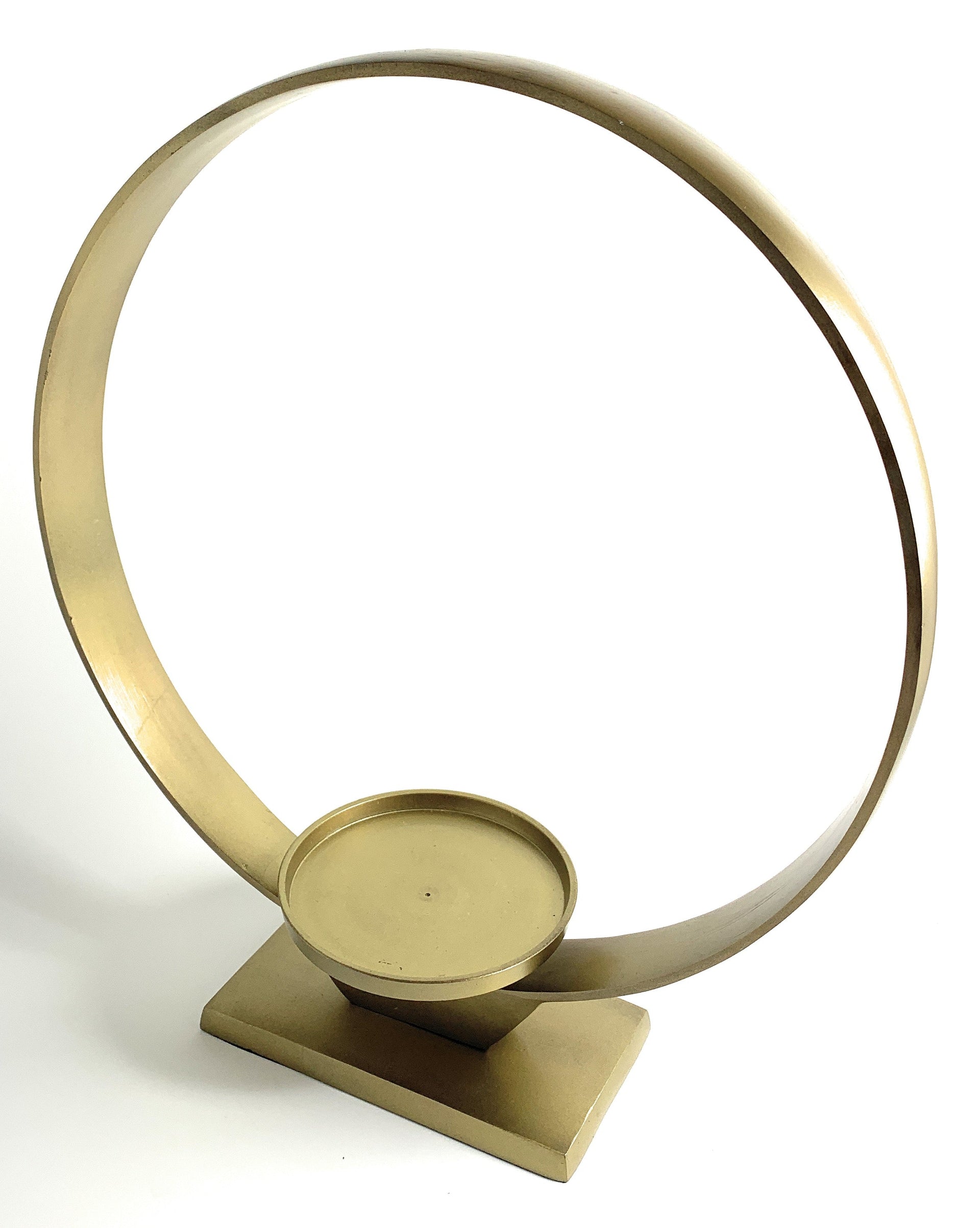 Vibhsa Golden Ring Candle Holder (15"H)