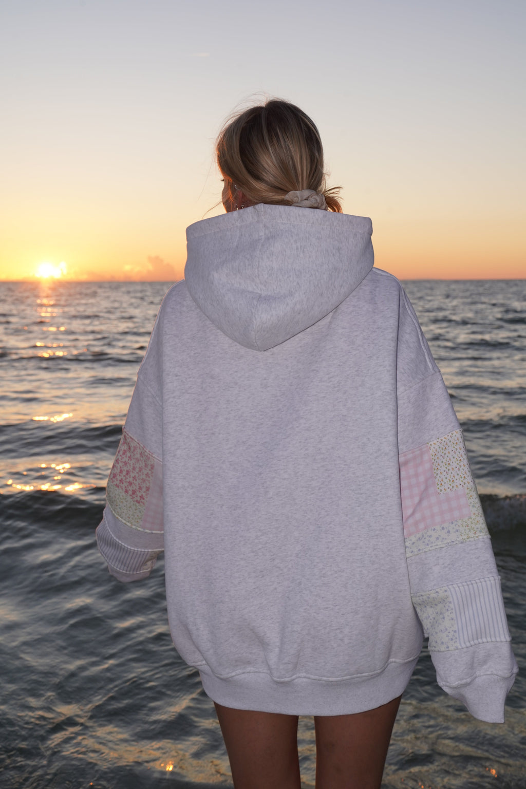 Quilted Pastel Embroidered Hoodie - Cozy Unisex Pullover