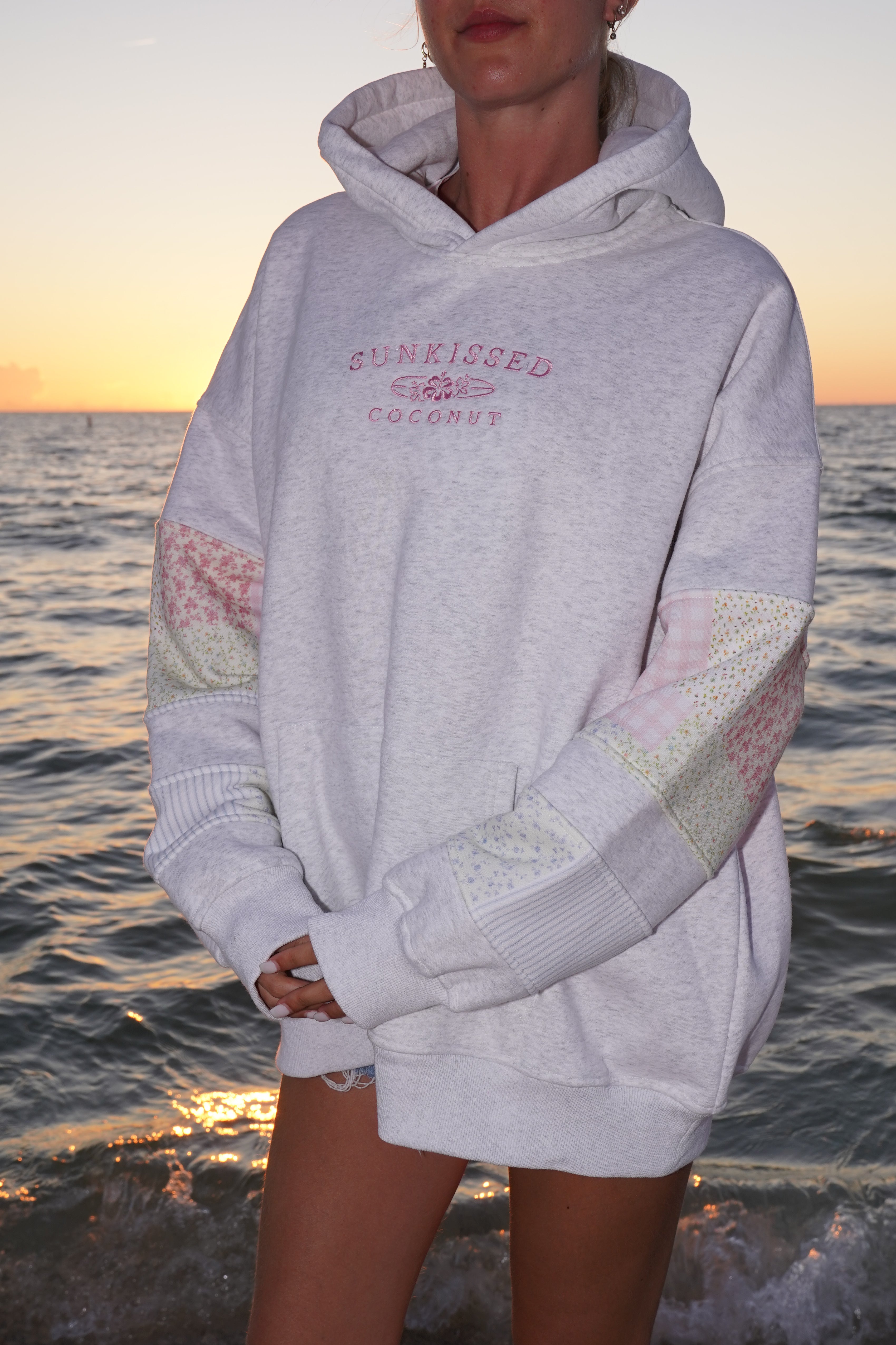 Quilted Pastel Embroidered Hoodie - Cozy Unisex Pullover