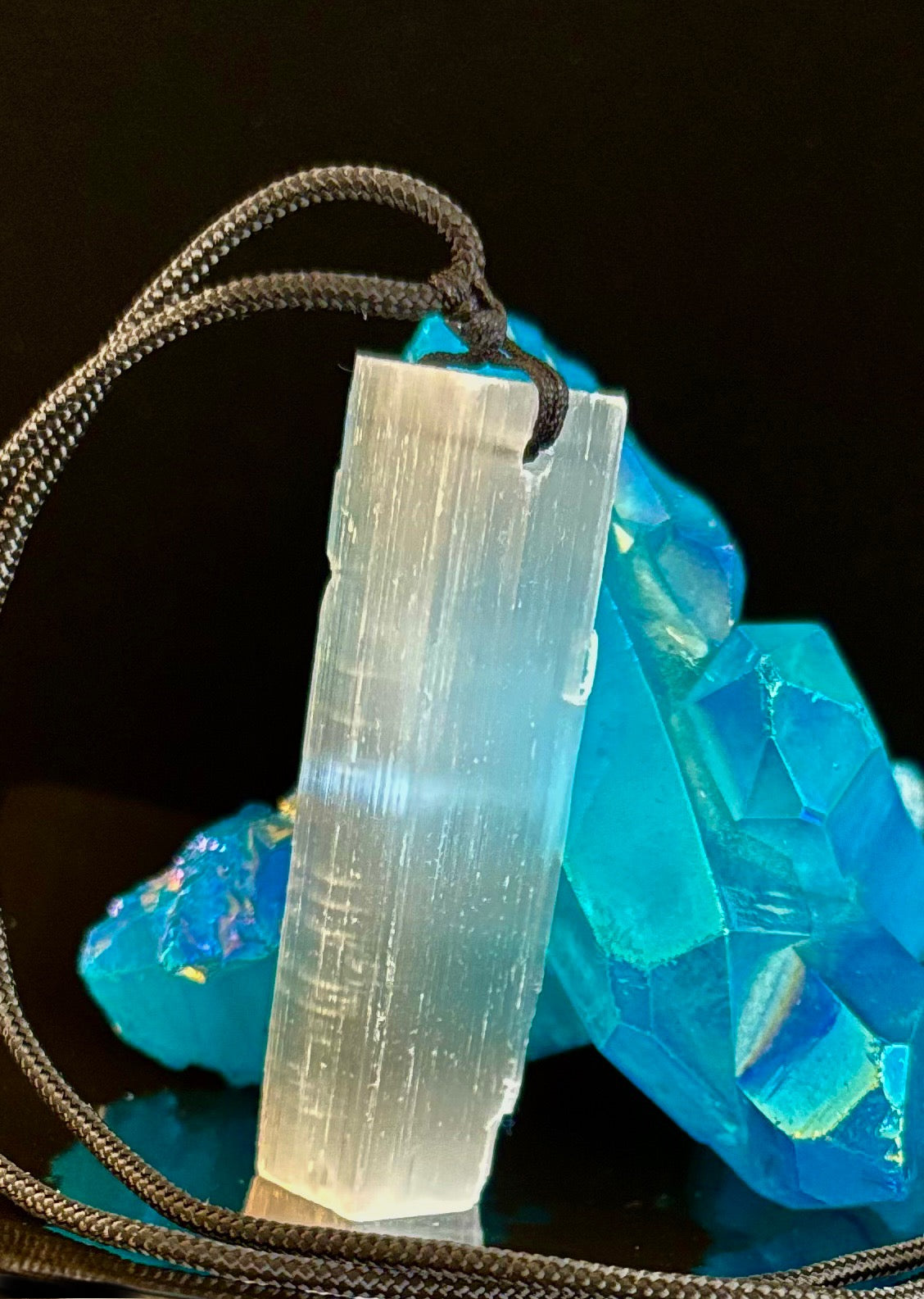 Selenite Pendant Rough Stone Necklace – Cleanse, Balance & Protect