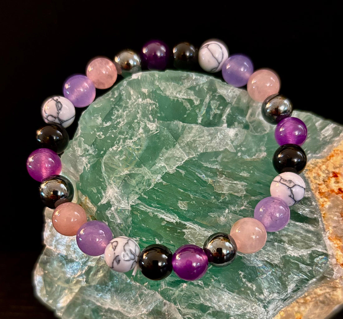 The Empaths Recharge Bracelet (amethyst, Clear Quartz, Rose Quartz, White Howlite, Black Tourmaline)