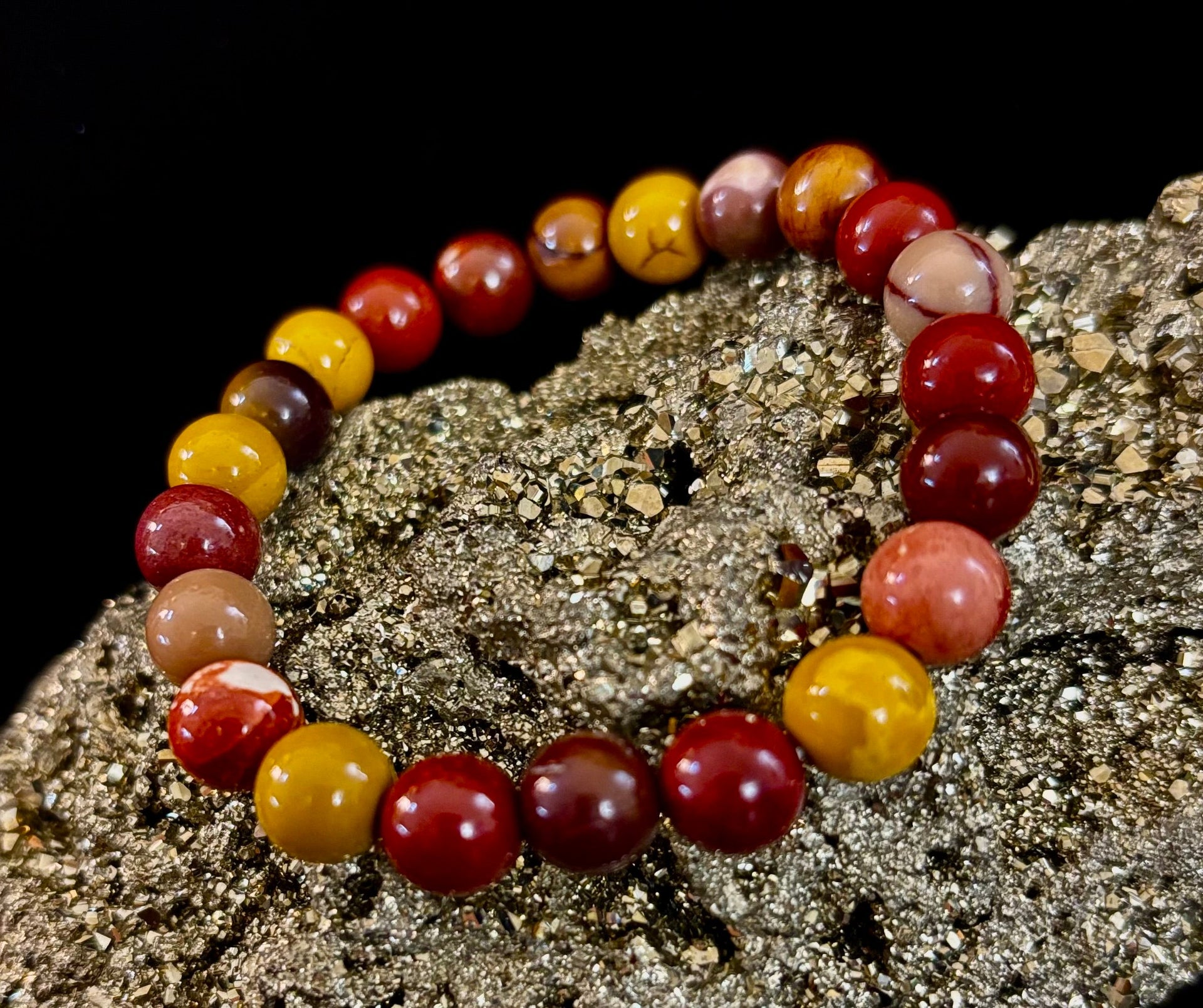 Mookaite Bracelet – Inner Strength, Grounded Energy & Vitality (Medium-Large Wrists)