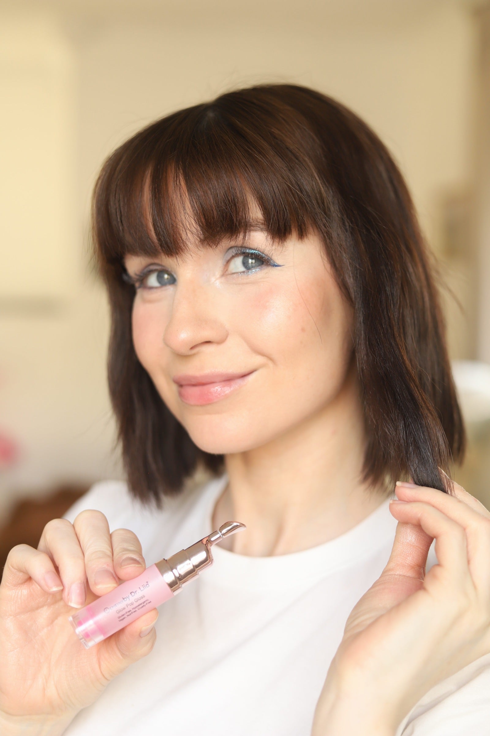 Glow Pop Gloss & Lip Treatment – Radiant Shine & pH Color-Shift