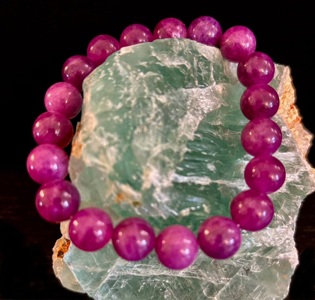 Natural Spodumene (Kunzite) 10mm Reiki-Infused Love & Emotional Healing Bracelet (Medium Wrist)