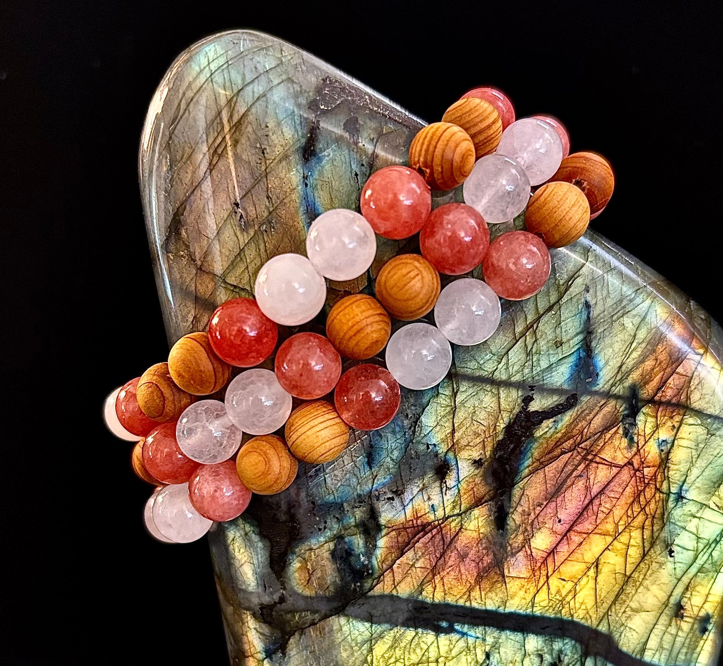 White Witch Intuition & Aura Cleansing Bracelet – Palo Santo, Selenite & Smoky Quartz