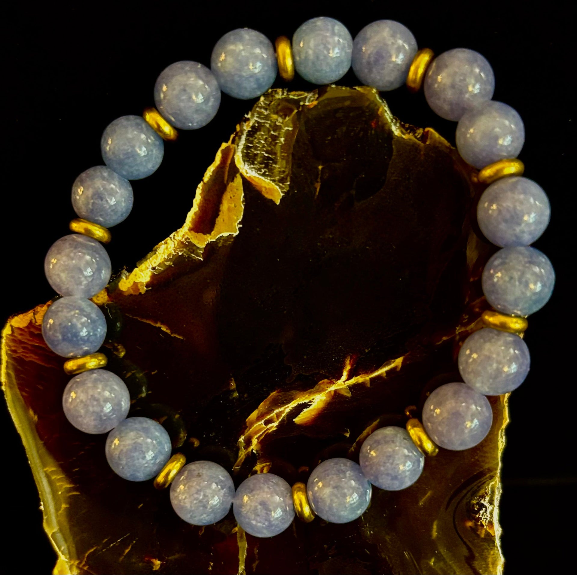 Angelite Crystal Healing Bracelet – Serenity • Reiki • Inner Peace 🪽💫