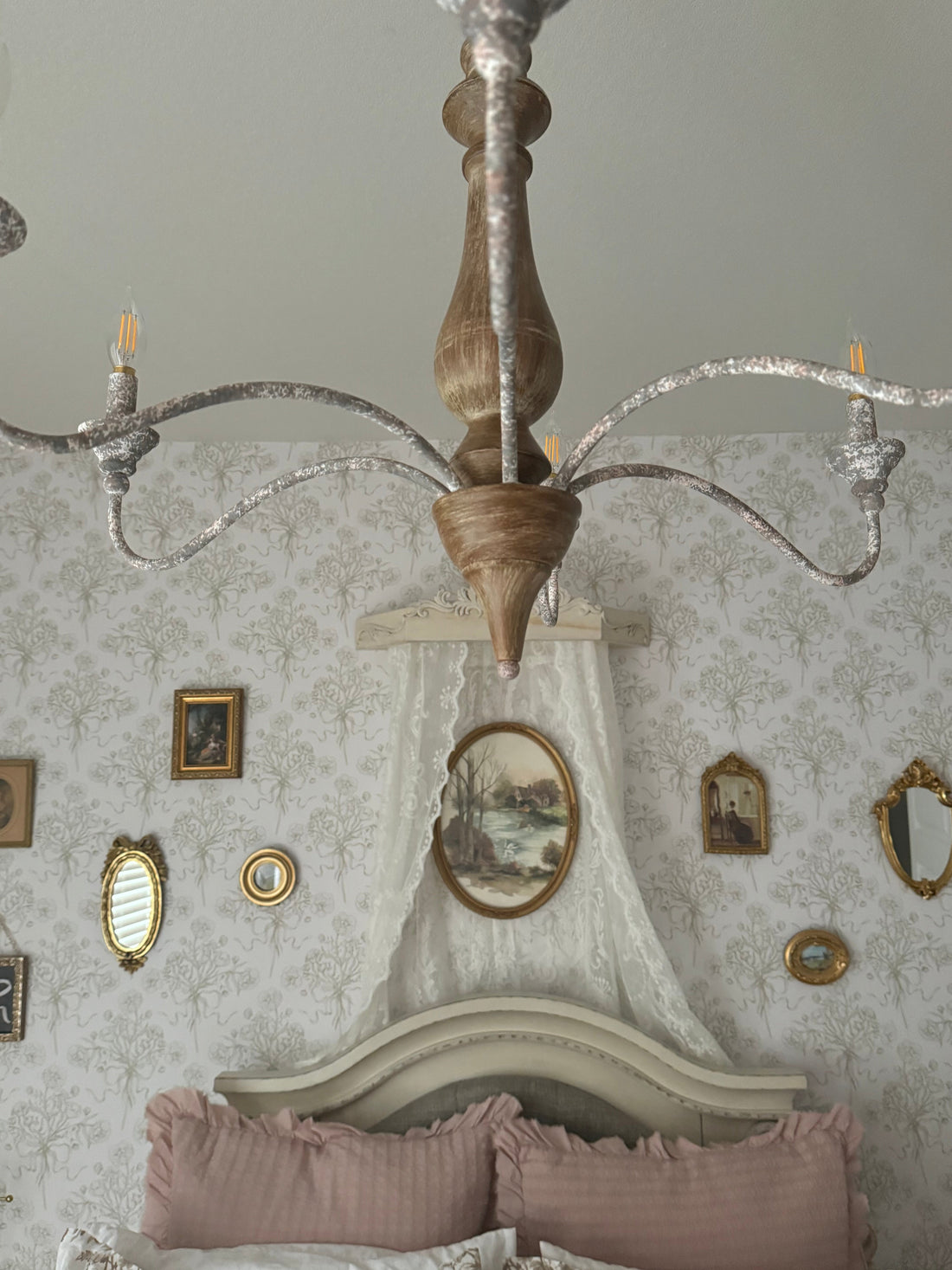 Adeline Floral Wallpaper - Dusty-Rose & Off-White Cottagecore