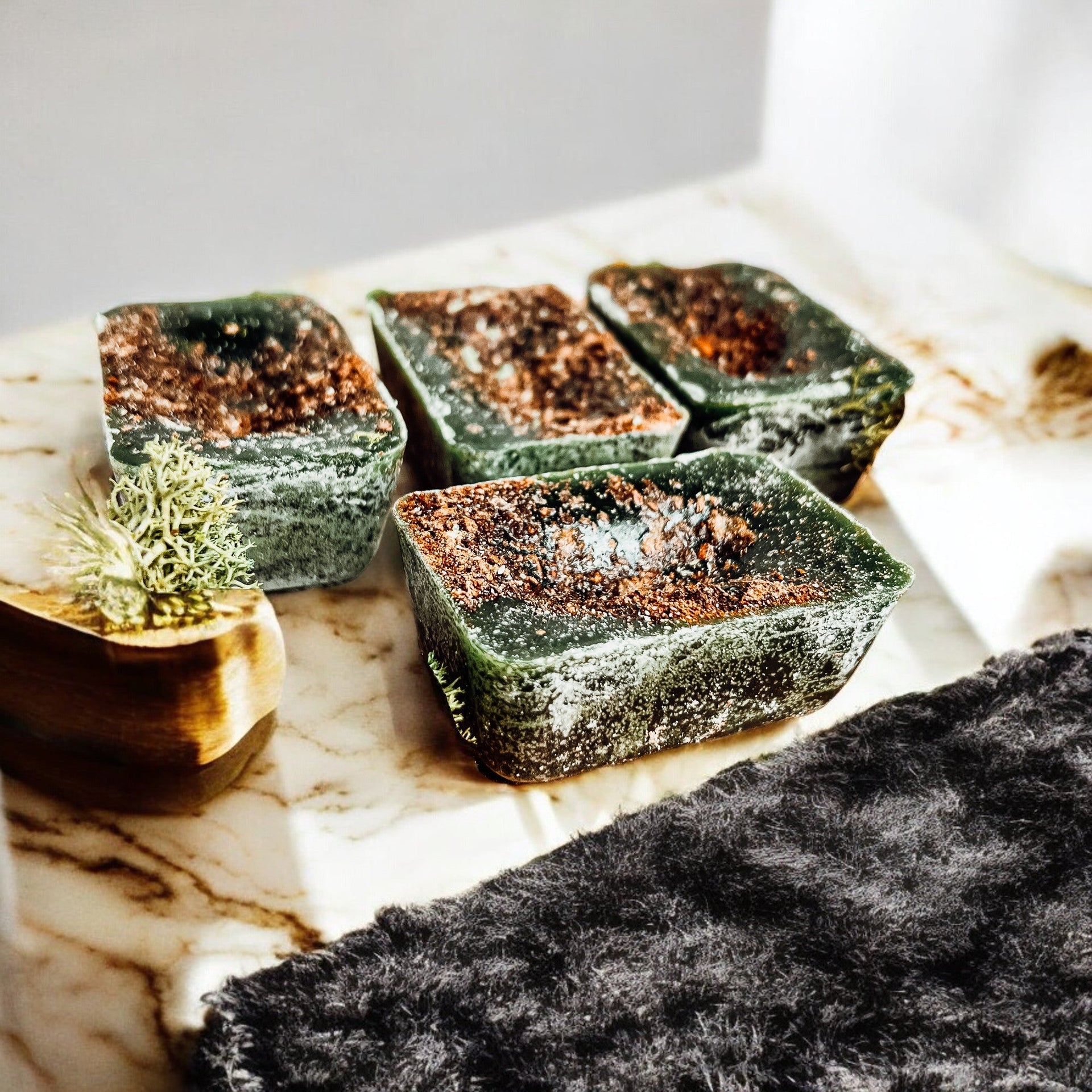 Wood Cabin Scented Soy Wax Melts Handcrafted Artisan Fragrance - Image 3