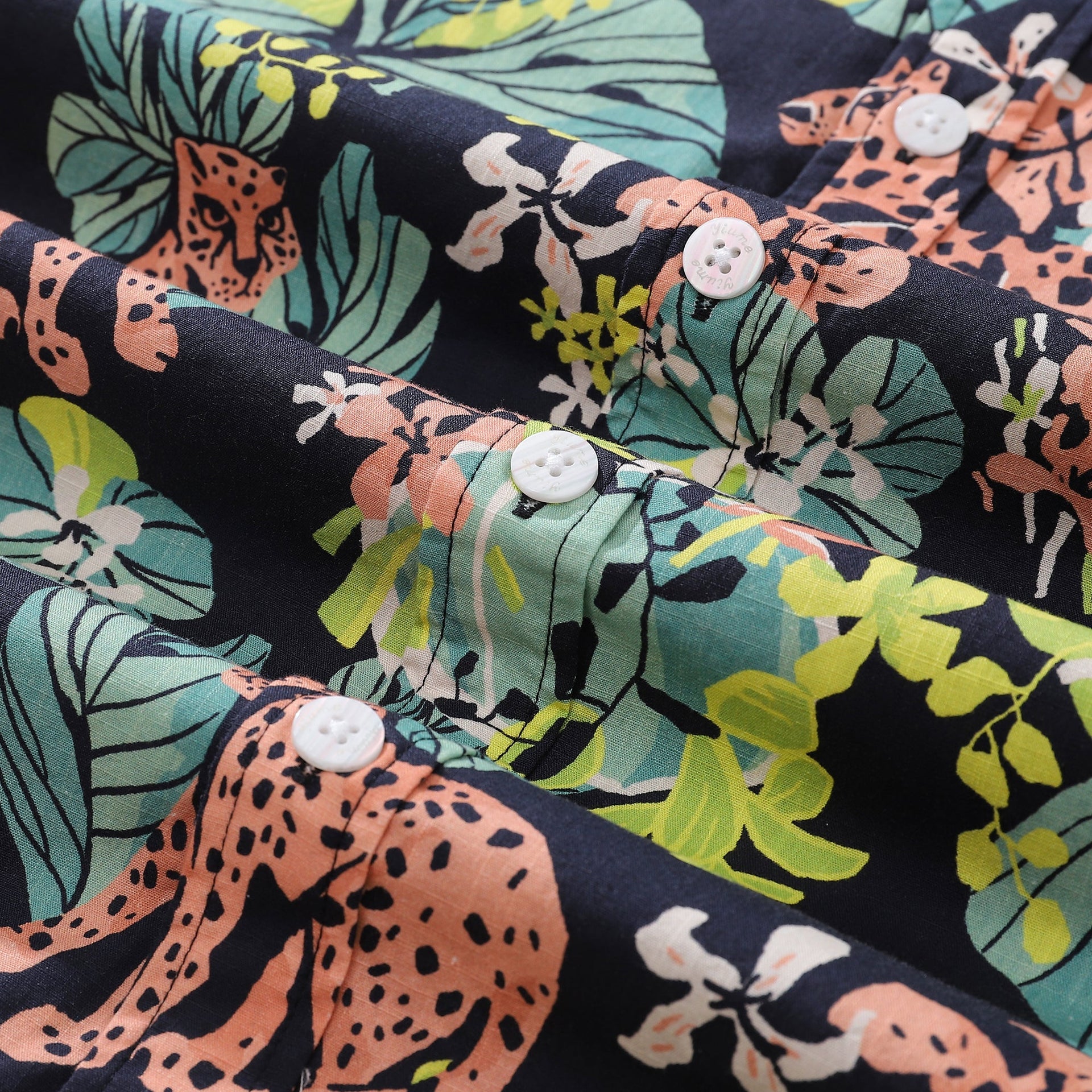 Men's Tropical Rainforest Floral Button-down Hawaiian Shirt