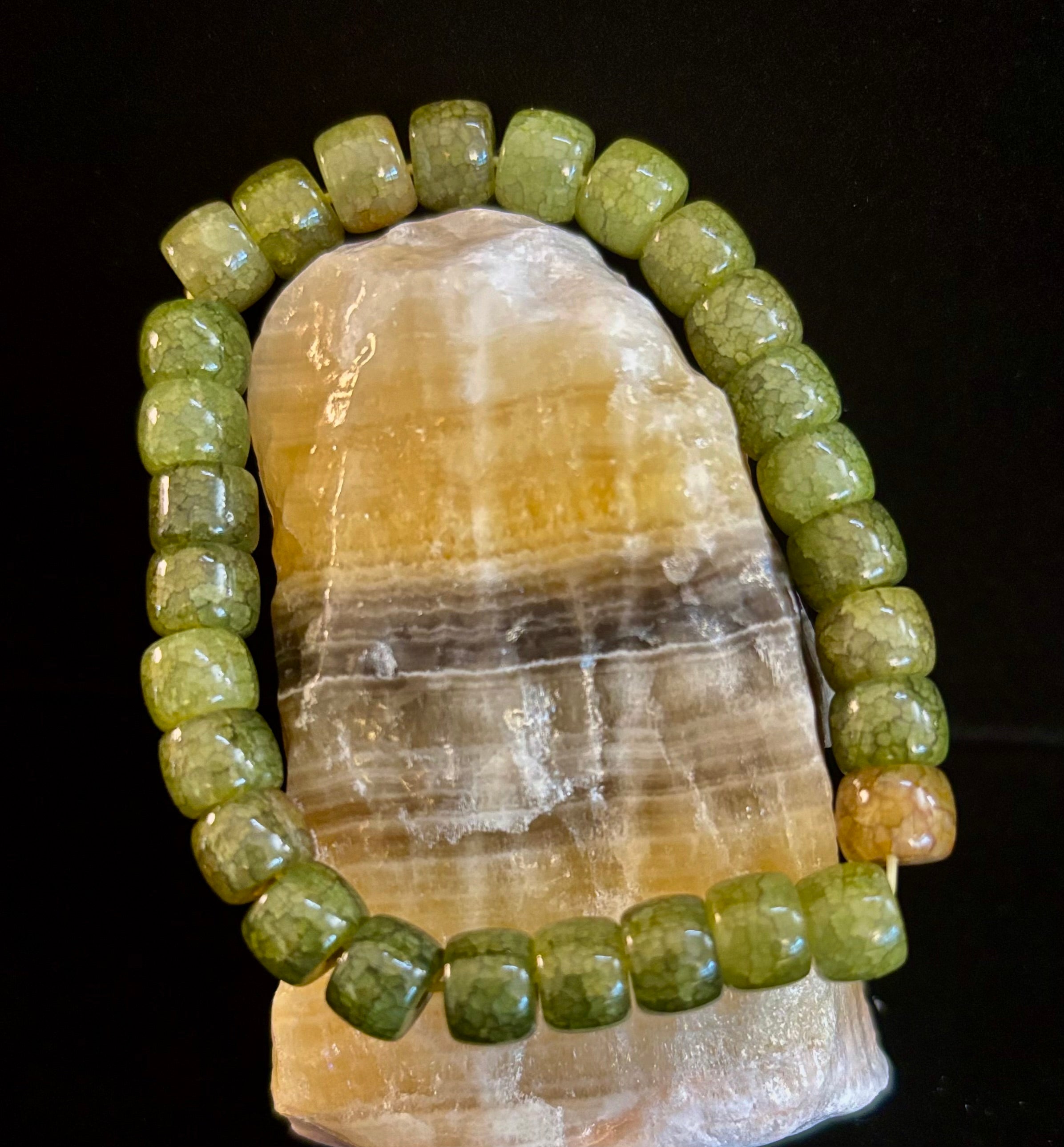 Dark Green Agate Rondelle Bracelet – Grounding, Strength & Prosperity | Medium Wrists
