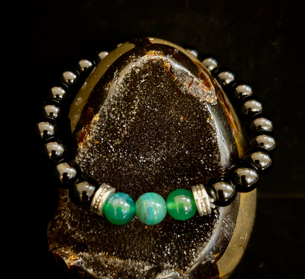 Green Natural Stone Stretchy Bracelet – Handcrafted in Turkey
