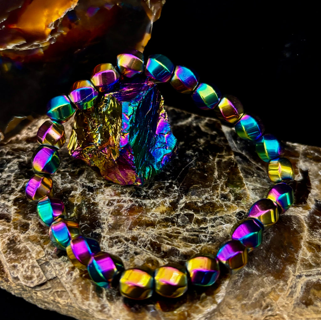 Rainbow Style Geometric Beaded Bracelet – LGBTQ+ Pride & Power for Medium and Large Wrists