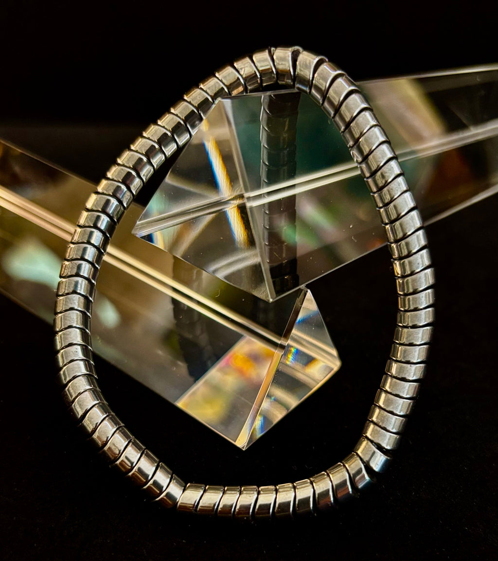 🐍 Snake Bone Style Bracelet – Bold & Modern Power Piece