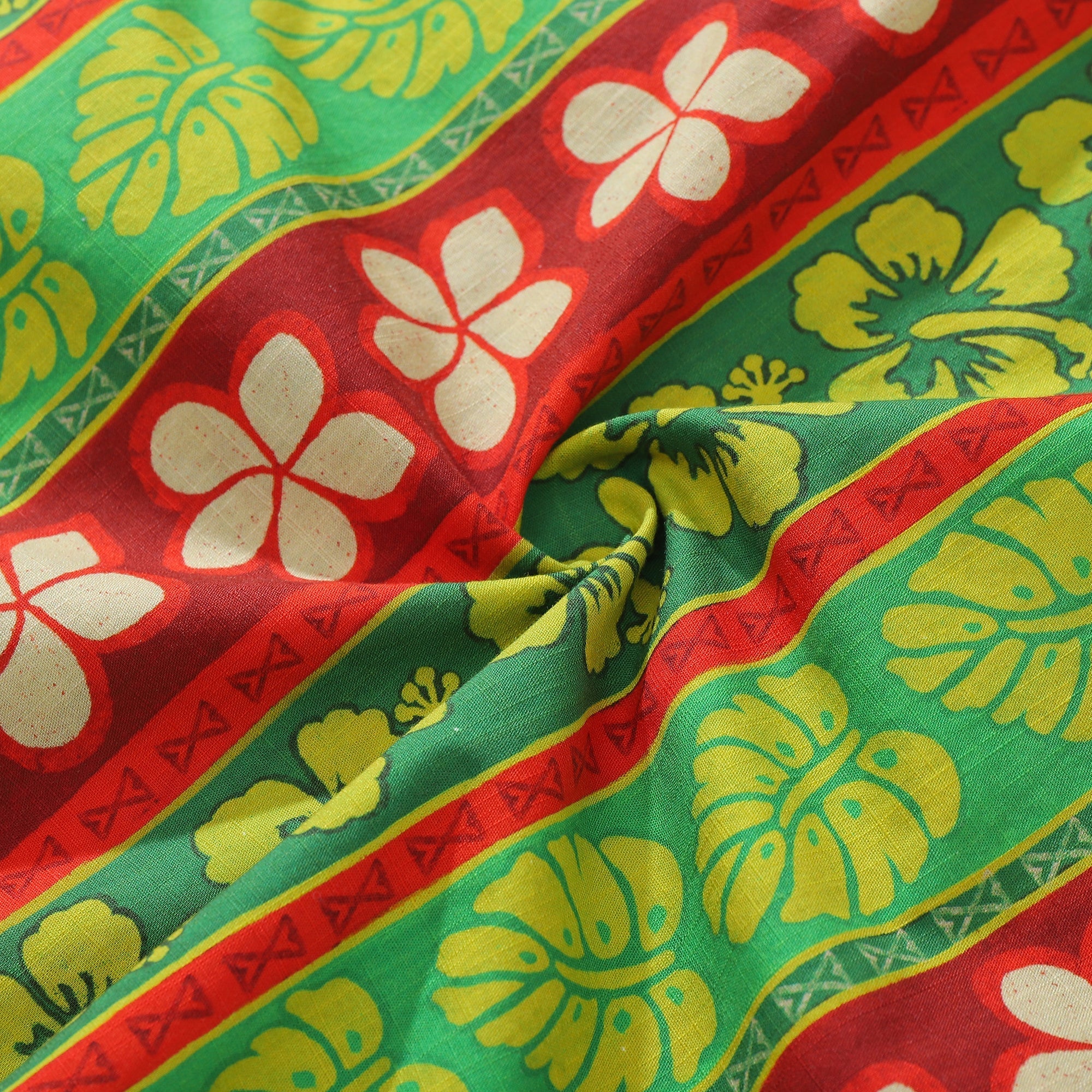 100% Cotton Vertical Garden Hawaiian Shirt with Camp Collar