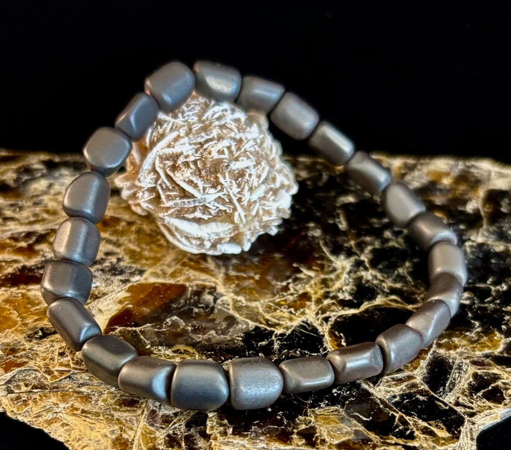 Hematite Bead Bracelet – Gunmetal, Gold & Silver (Medium–Large Wrists)