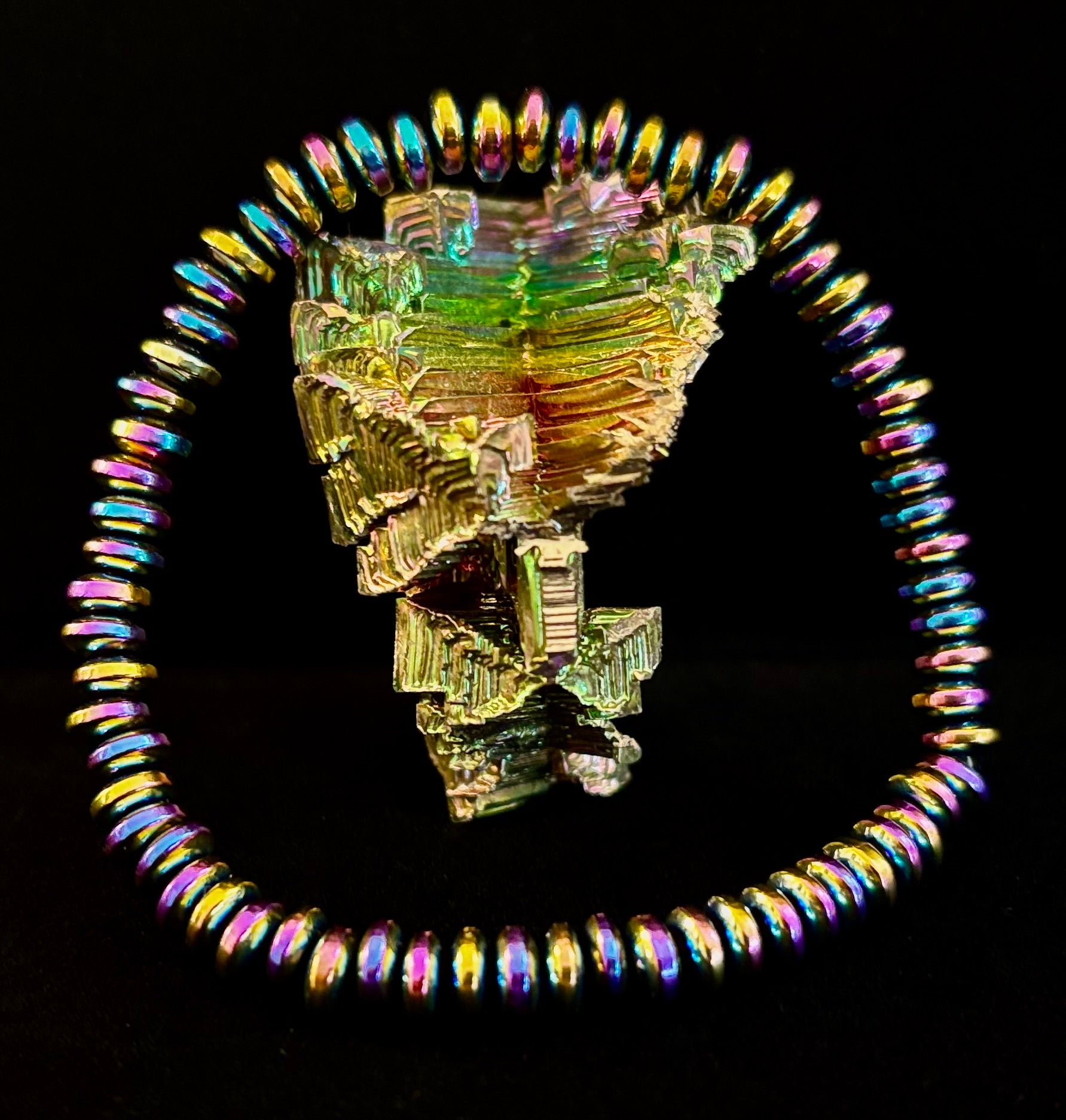 🌈 Rainbow Hue Metal Bracelet – Medium to Large Wrists