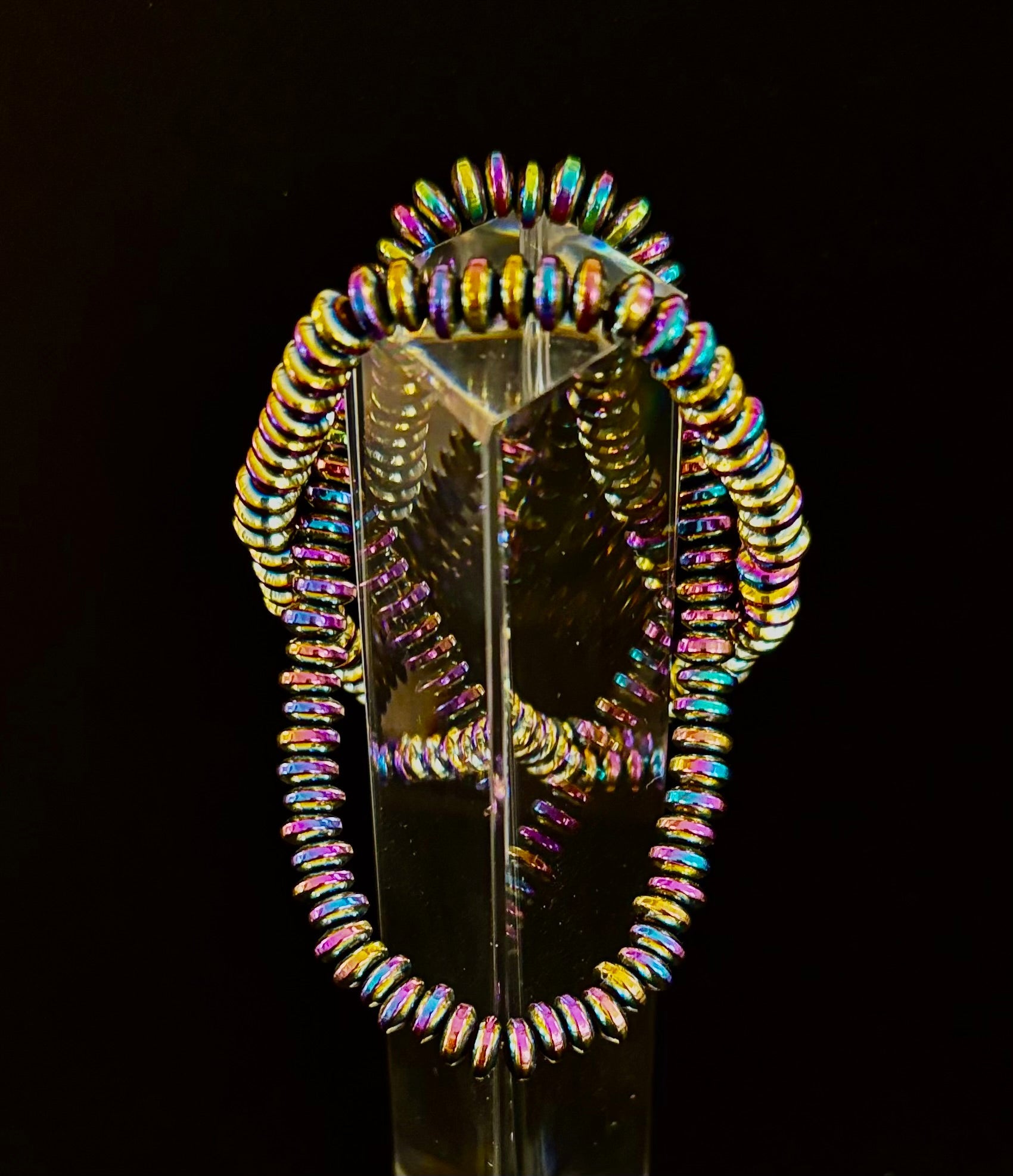 🌈 Rainbow Hue Metal Bracelet – Medium to Large Wrists