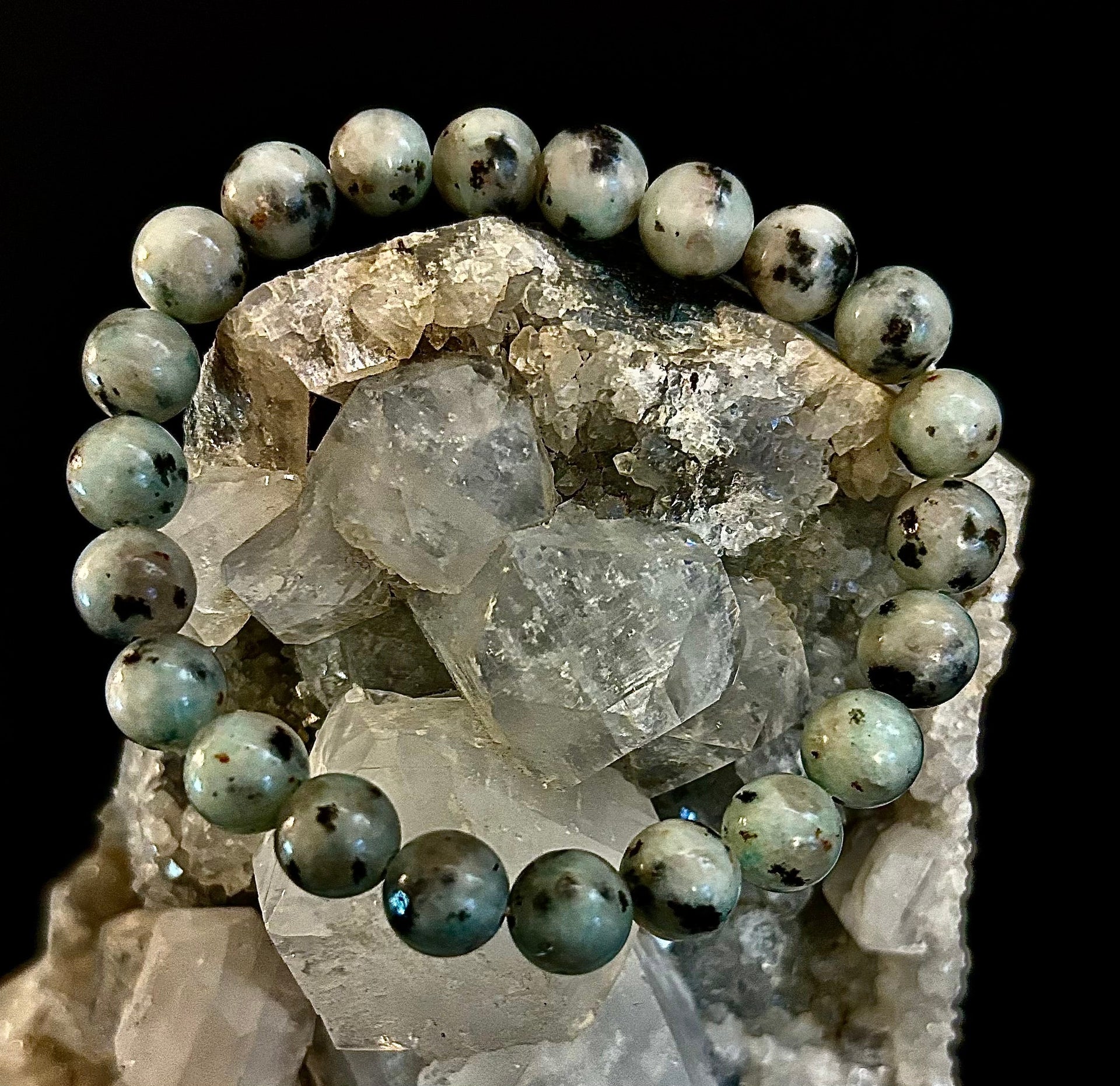 Sesame Kiwi Jasper Bracelet – 8mm Beads, Medium Wrists