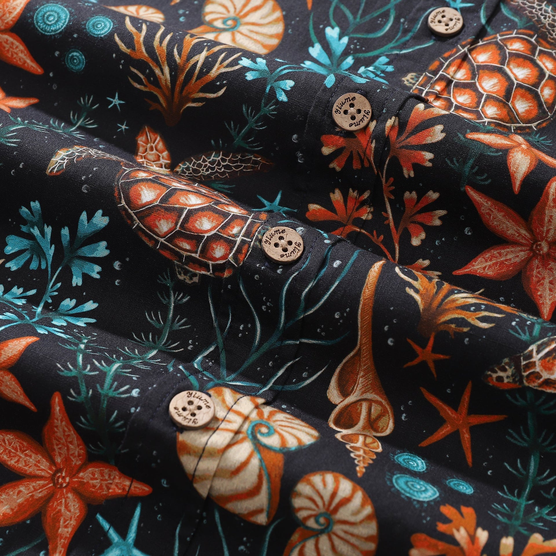 Men's Honu Hideaway Tropical Hawaiian Shirt Cotton Button-down