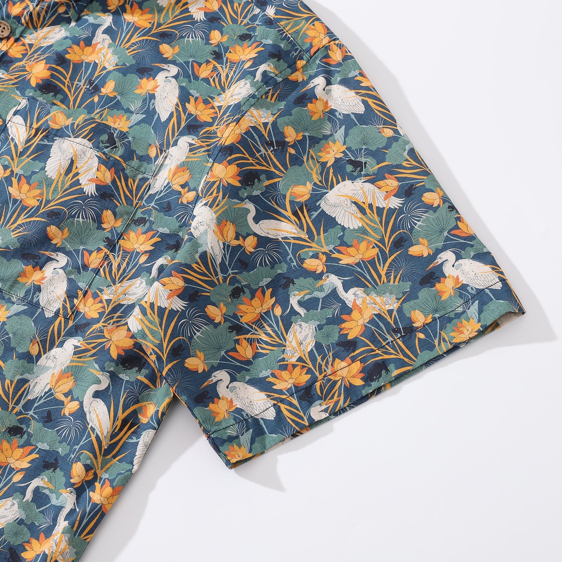 Men's Pond Scene Print Cotton Short Sleeve Hawaiian Shirt