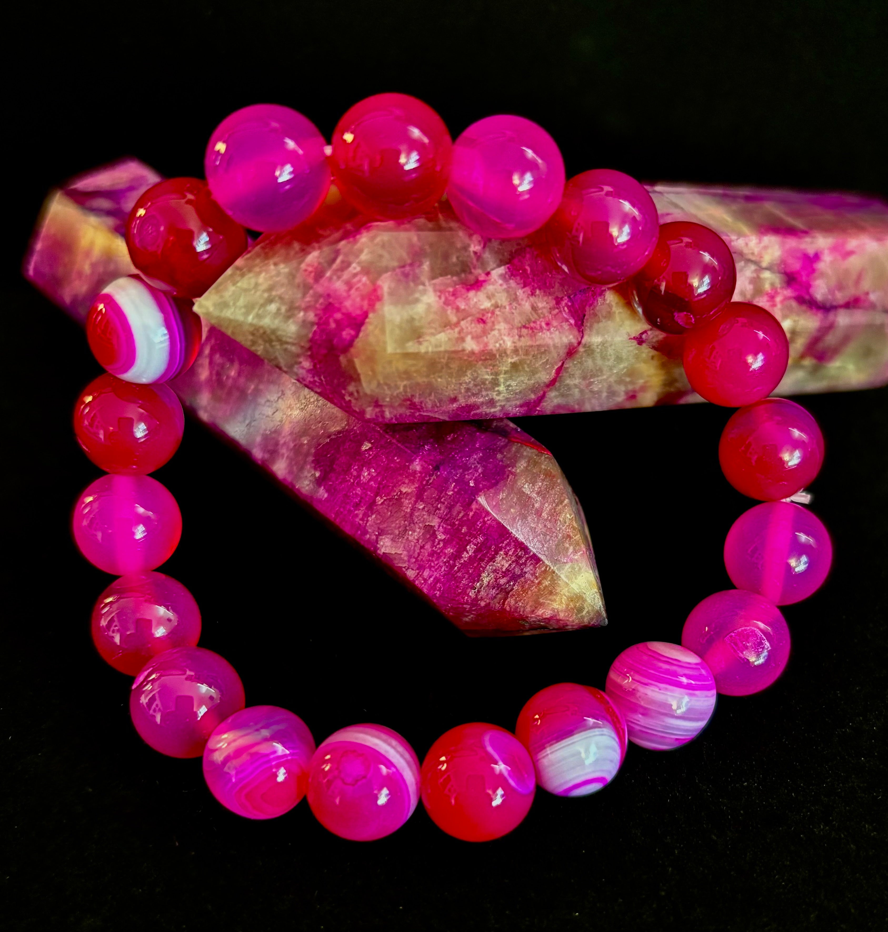 Rose Red Striped Agate Beaded Bracelet – 10mm Natural Stone for Large Wrists