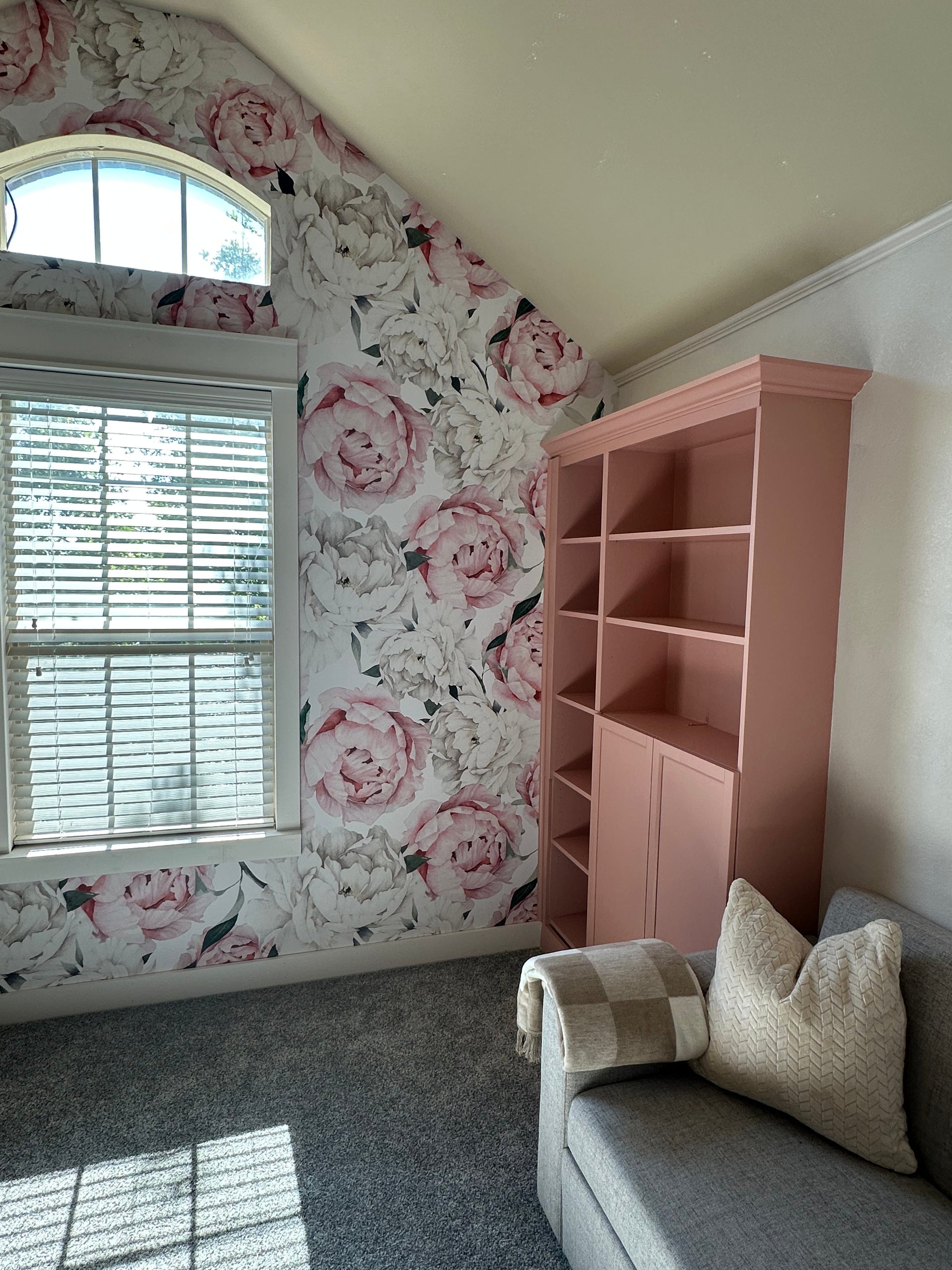 Nailea Floral Wallpaper in Pink, White and Green Shabby-Chic