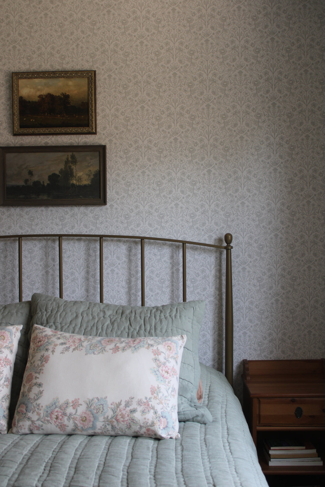 Junie Floral Removable Wallpaper in White and Pale Pink