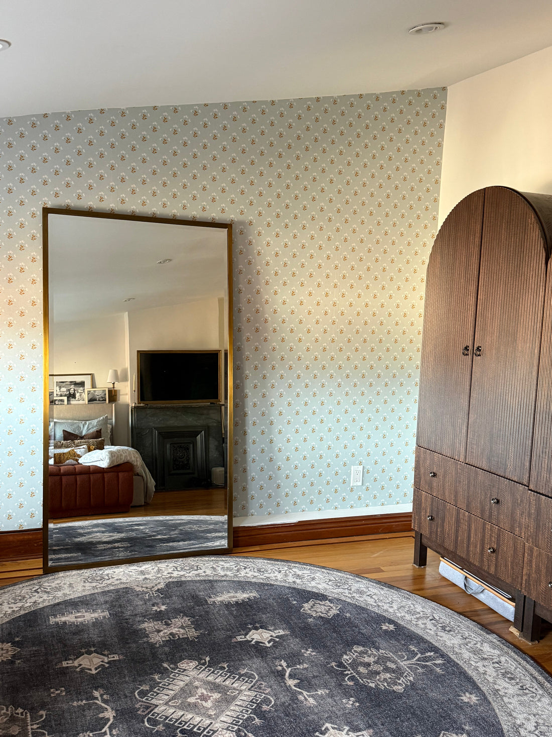 Alyce Vintage Floral Removable Wallpaper in Blue, White & Brown