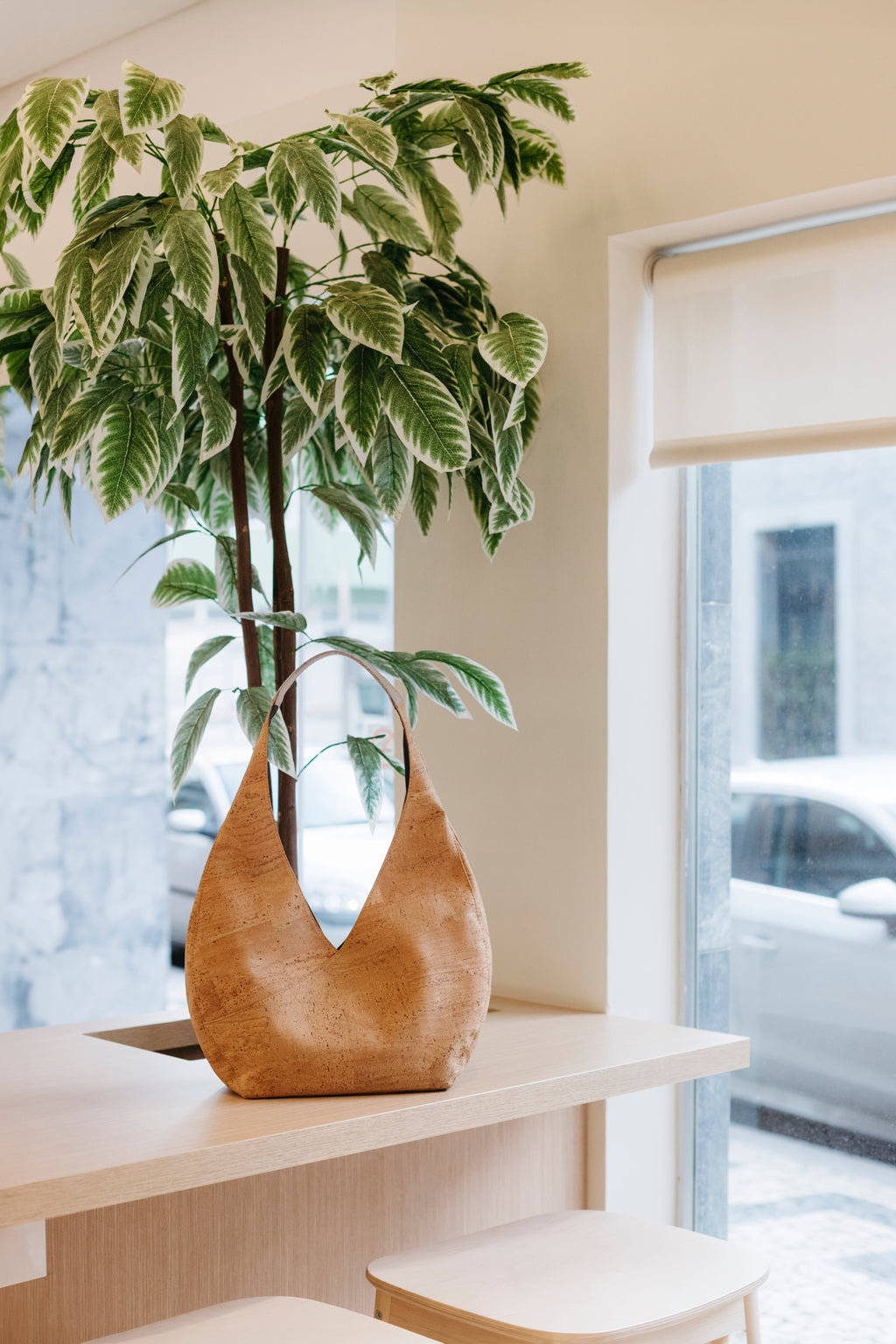 Modern Chic Shoulder Bag