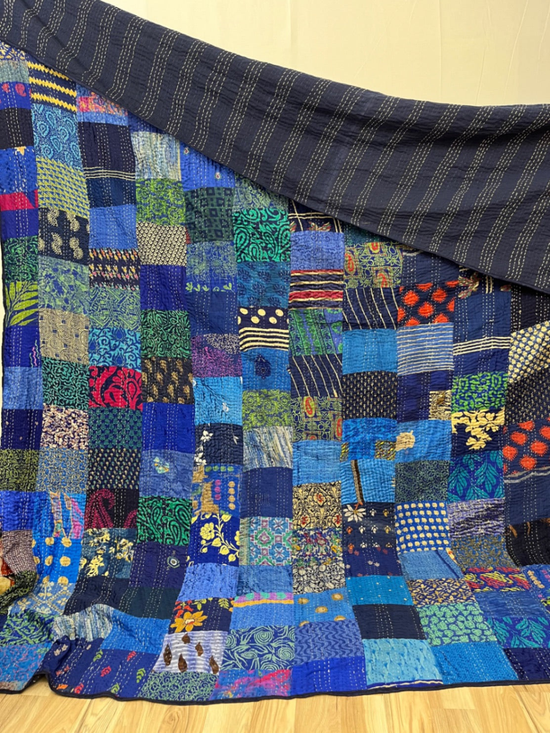 (Events) Queen Silk Quilt