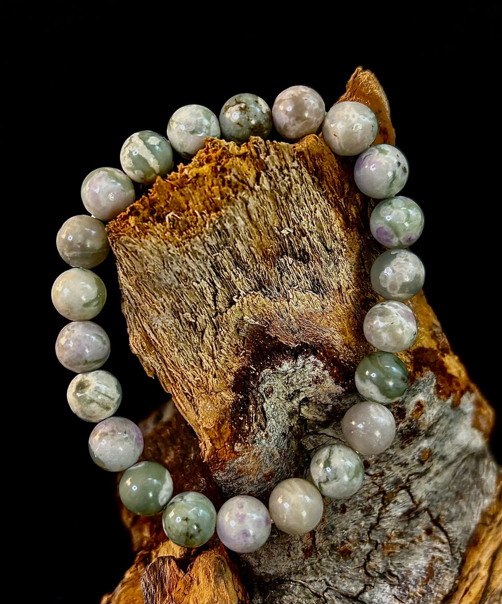 Peace Jade Healing Bracelet – 8mm Calming Stone for Medium Wrists