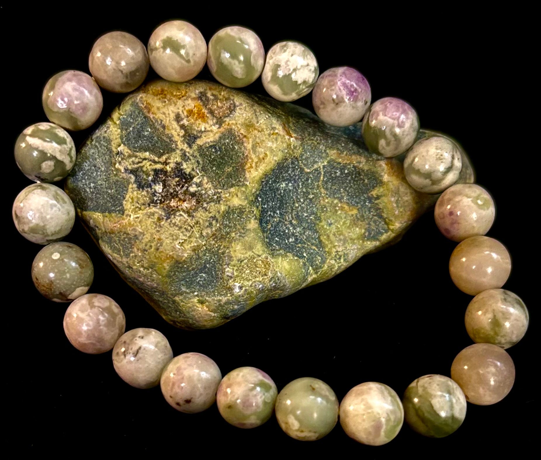 Peace Jade Healing Bracelet – 8mm Calming Stone for Medium Wrists