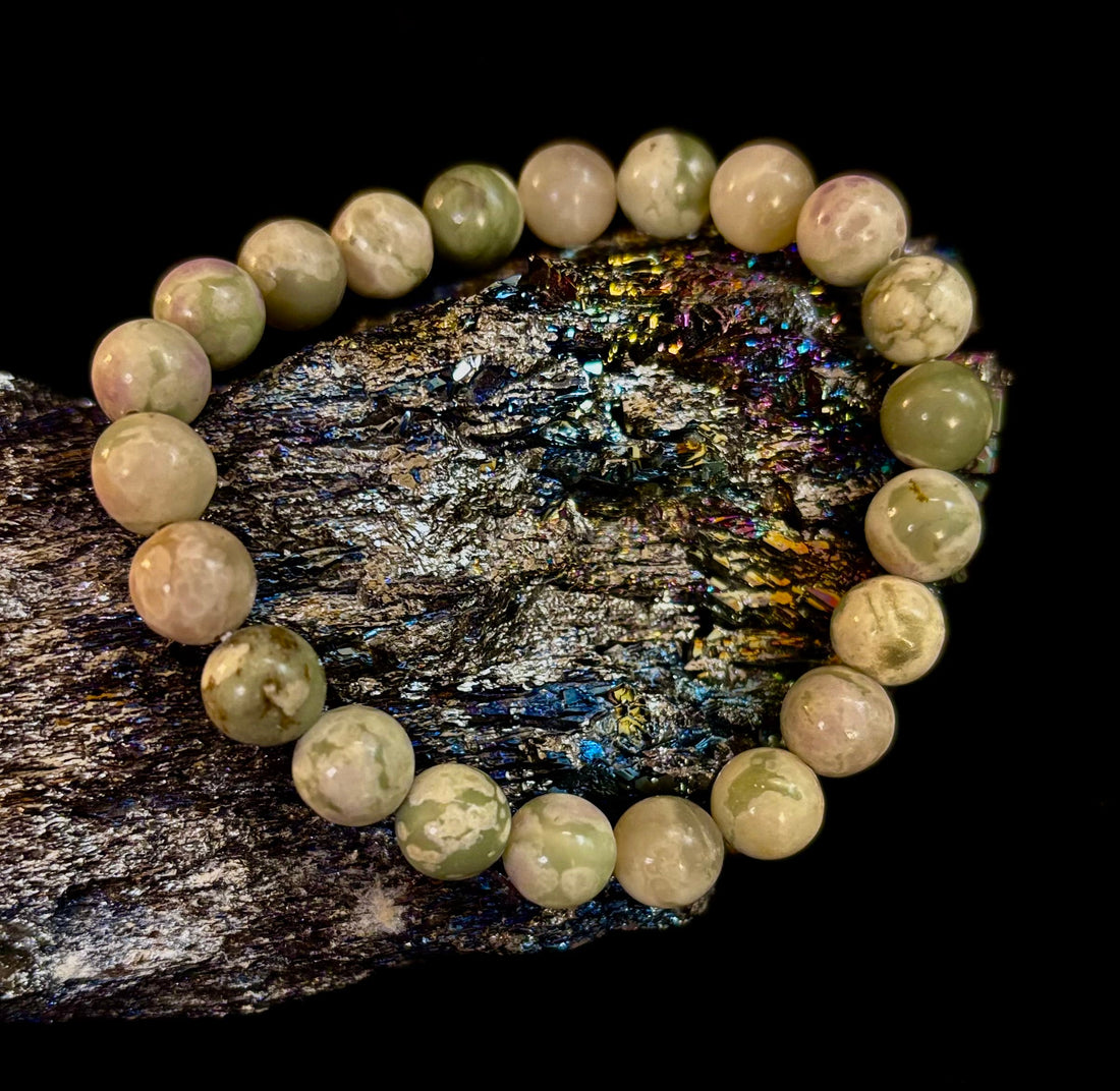 Peace Jade Healing Bracelet – 8mm Calming Stone for Medium Wrists