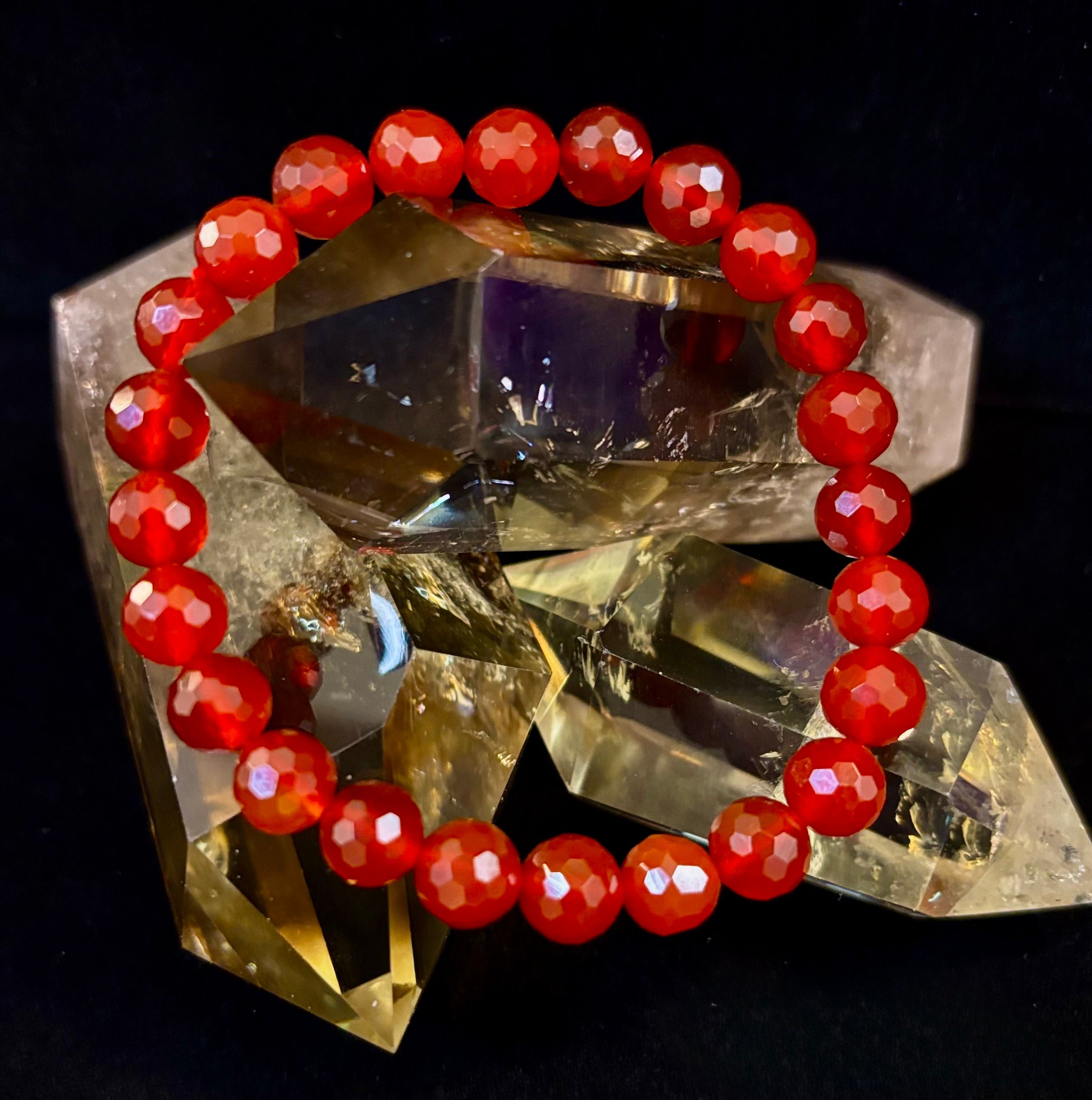 Red Agate Polyhedral Power Bracelet – Strength, Grounding & Vitality (8mm, Small–Medium Wrist)