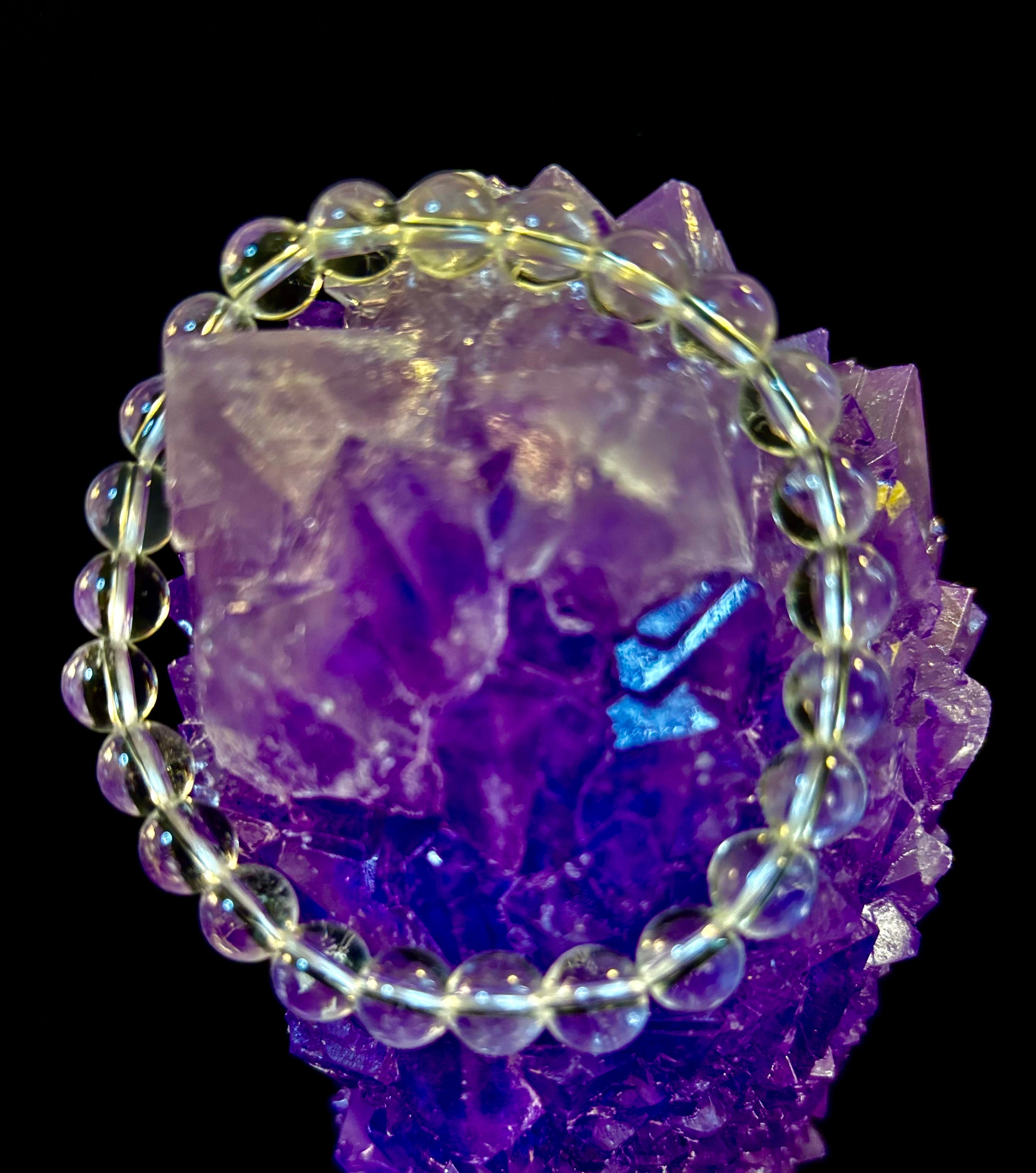 Clear Quartz Clarity Bracelet – 8mm Natural Crystal (Medium Wrists)