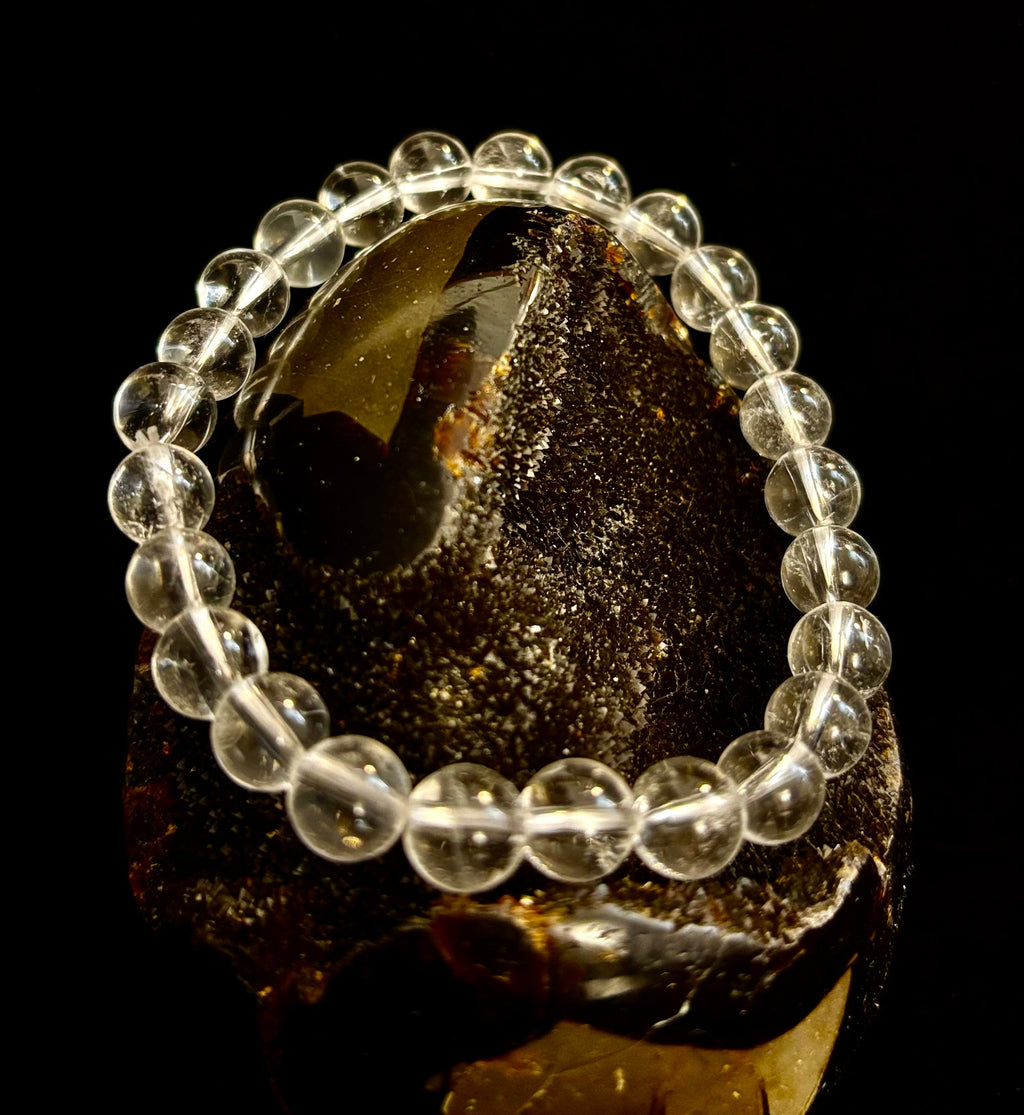 Clear Quartz Clarity Bracelet – 8mm Natural Crystal (Medium Wrists)