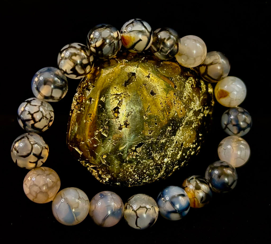 Black & White Dragon Vein Agate Reiki-Infused Protection Bracelet (Medium Wrists)