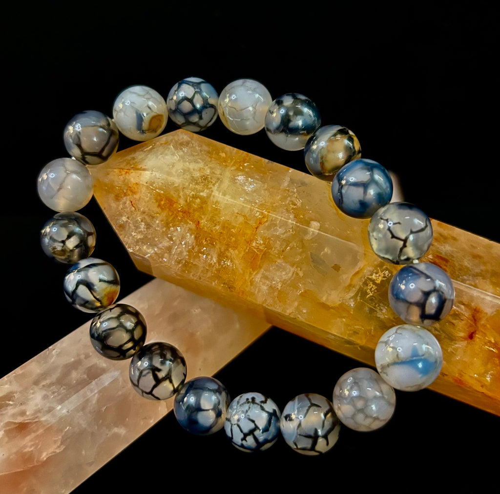 Black & White Dragon Vein Agate Reiki-Infused Protection Bracelet (Medium Wrists)