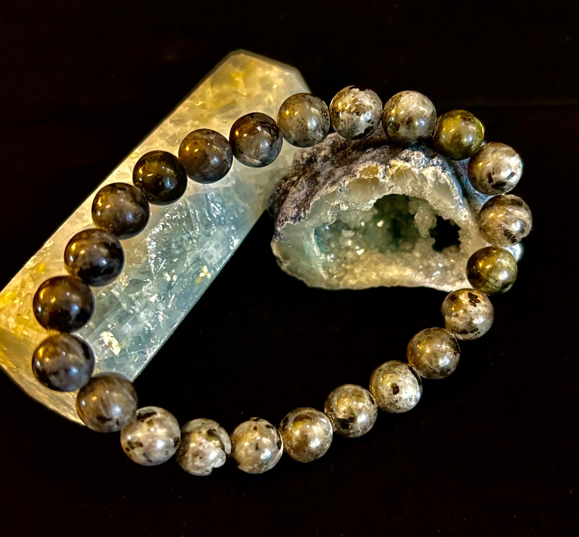 Larvikite 8mm Reiki-Infused Protection & Manifestation Bracelet (Medium-Large Wrists)