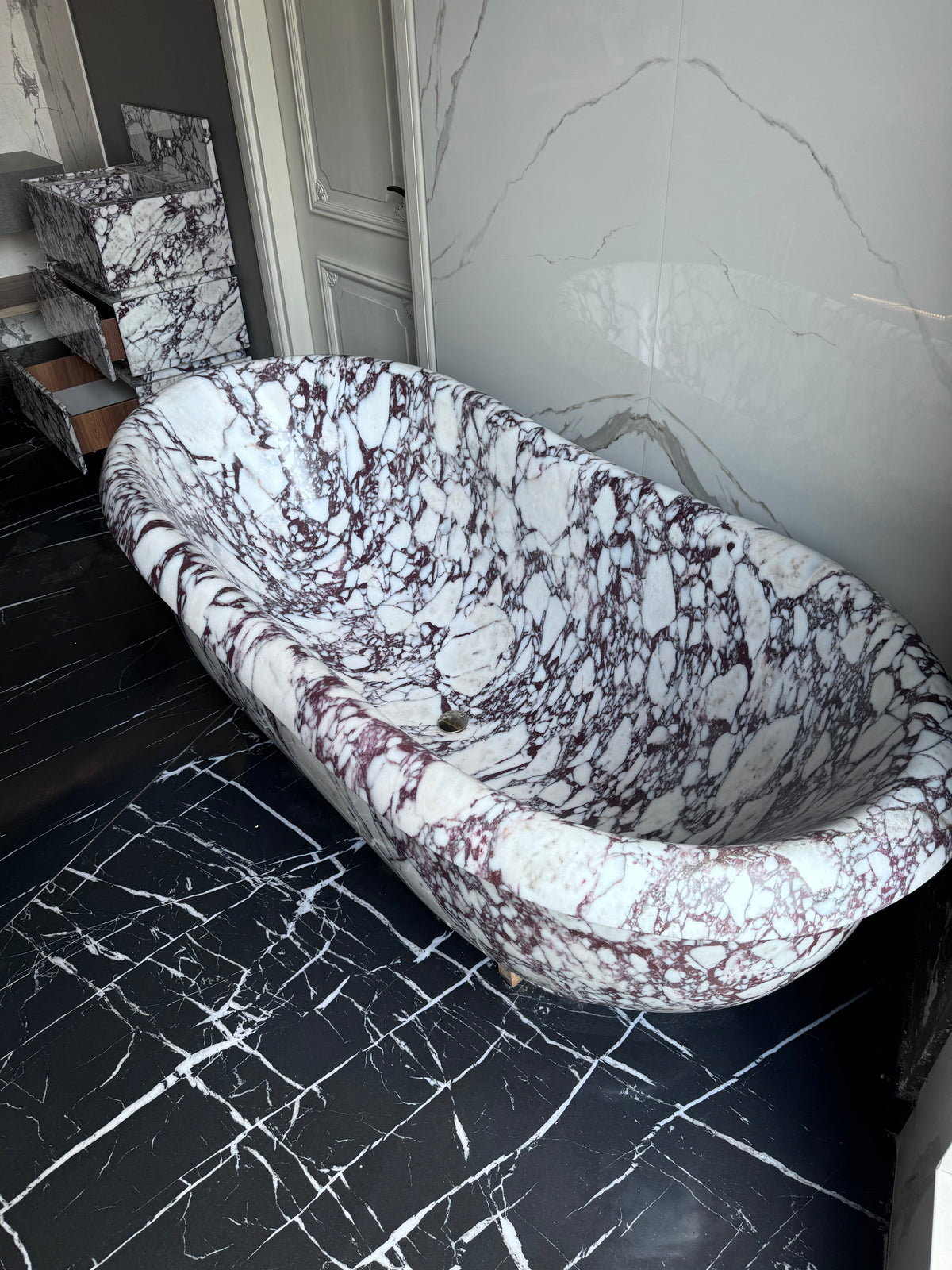 Calacatta Viola Bathroom Bathtub
