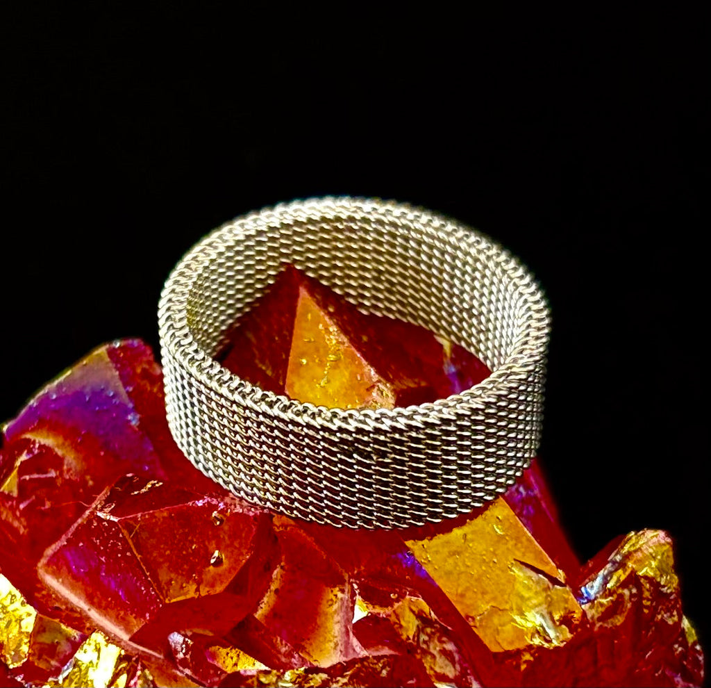 Unisex Stainless Steel Mesh Ring – Flexible, Modern Band in Black, Rose Gold & Silver Tones