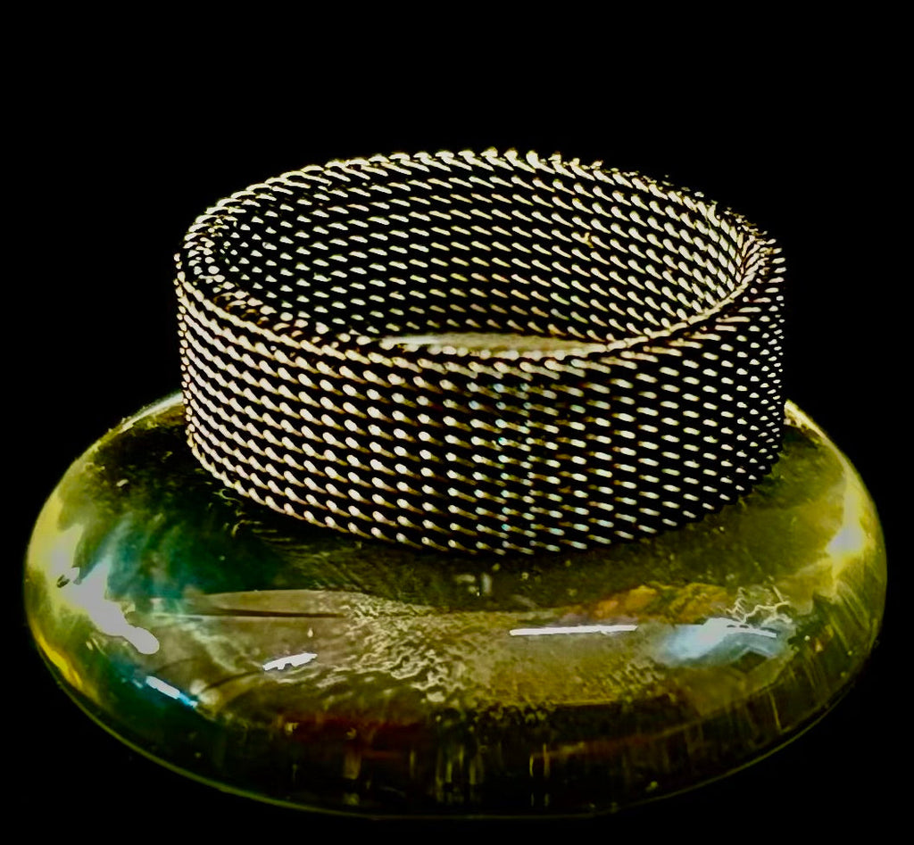 Unisex Stainless Steel Mesh Ring – Flexible, Modern Band in Black, Rose Gold & Silver Tones