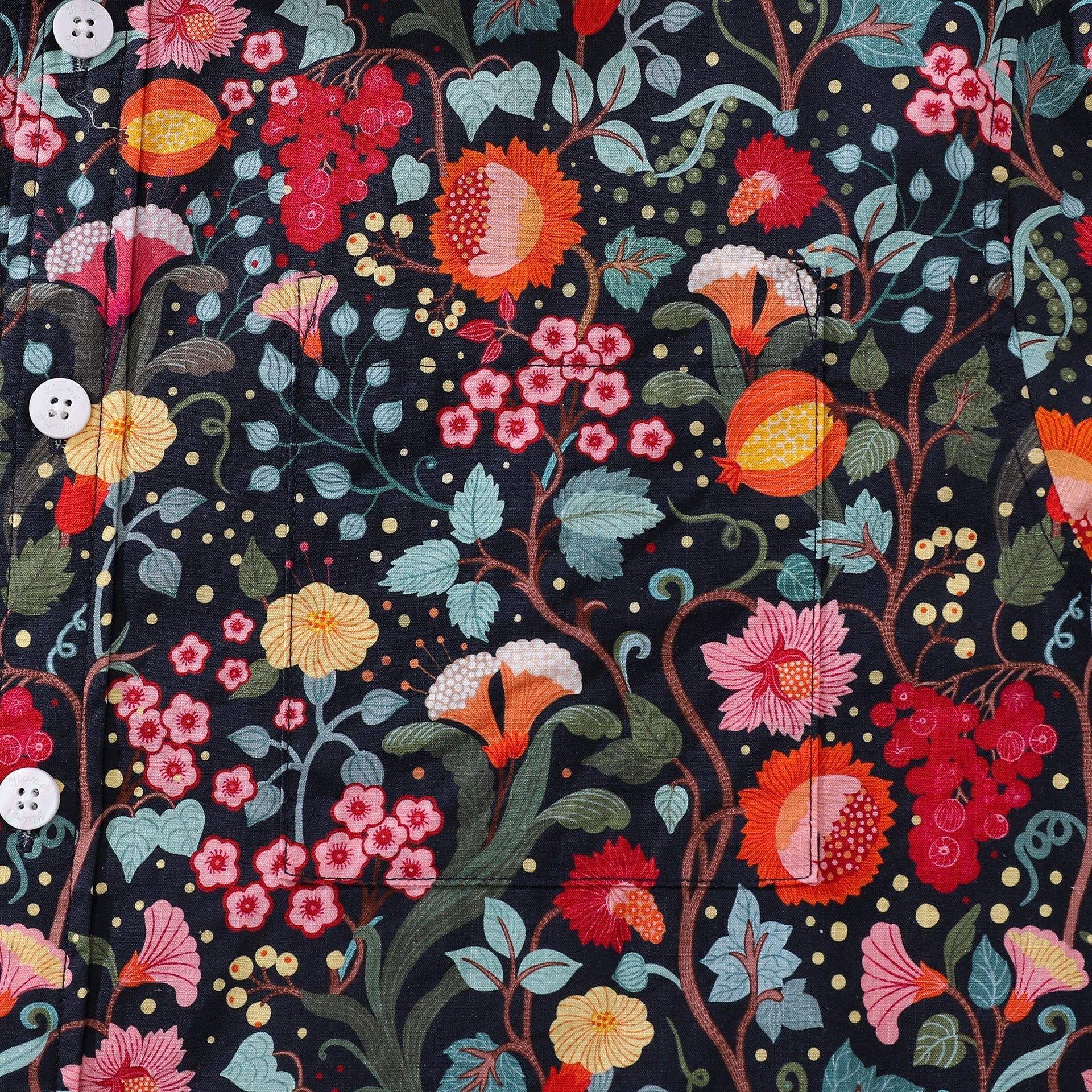 1960s Vintage Flower Garden Print Cotton Hawaiian Aloha Shirt