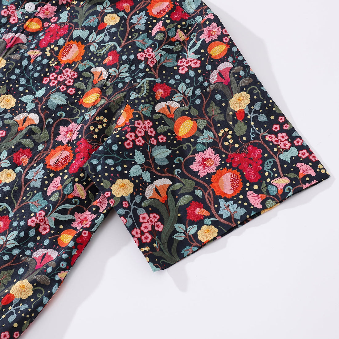 1960s Vintage Flower Garden Print Cotton Hawaiian Aloha Shirt